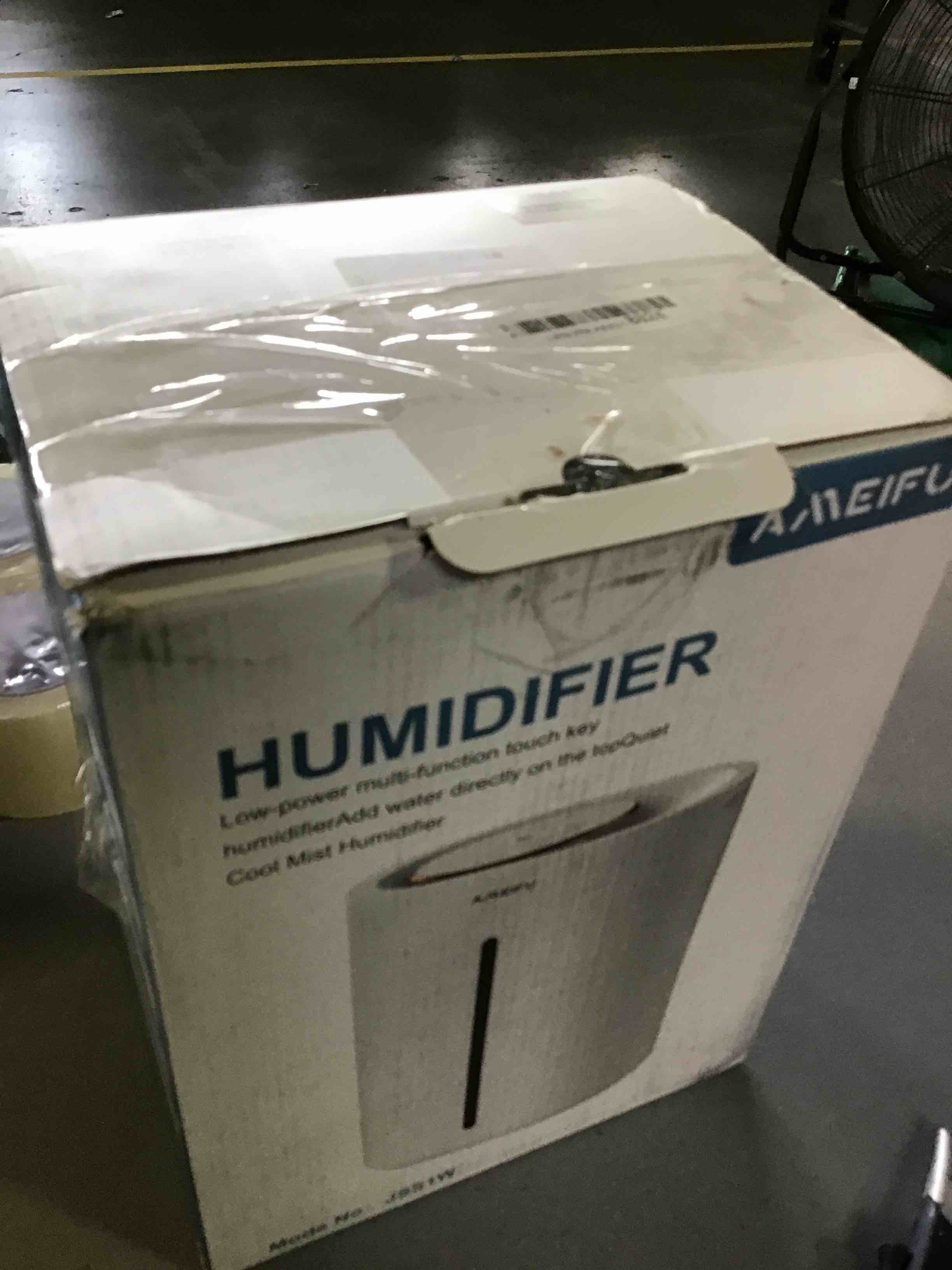 https://s3.amazonaws.com/lotting-images-prod/bidfta/BLU5414913_1690472928061.jpeg