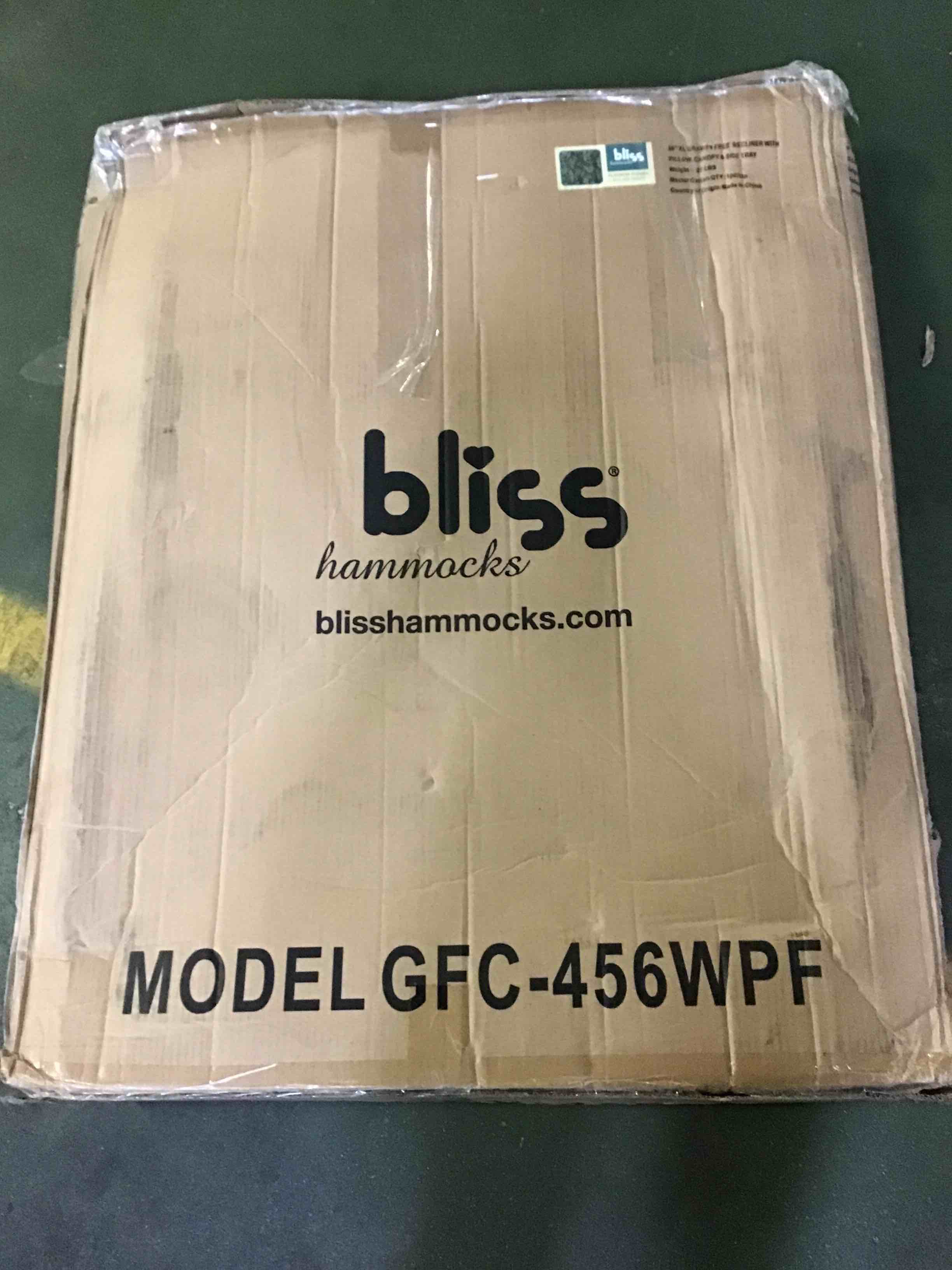 https://s3.amazonaws.com/lotting-images-prod/bidfta/BLU5415532_1690566751963.jpeg