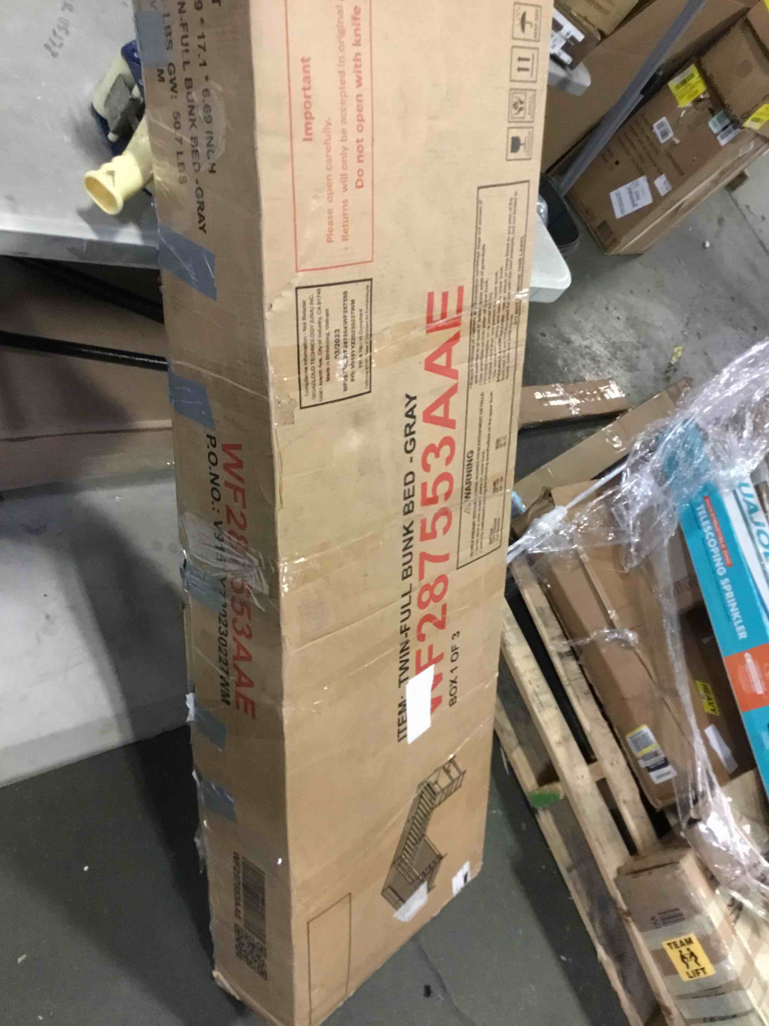 https://s3.amazonaws.com/lotting-images-prod/bidfta/BLU5418447_1690197880543.jpeg