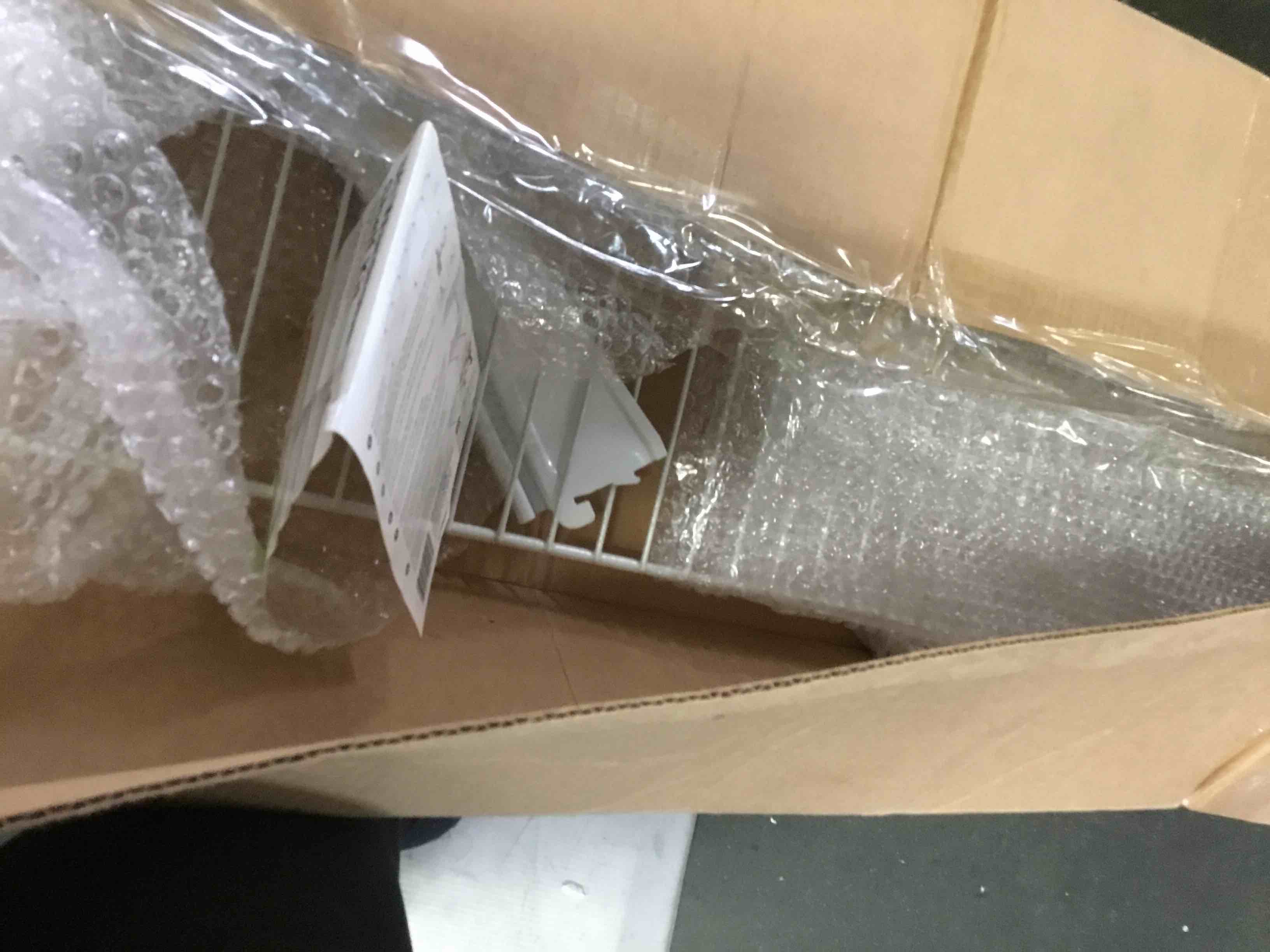 https://s3.amazonaws.com/lotting-images-prod/bidfta/BLU5418934_1690305468835.jpeg
