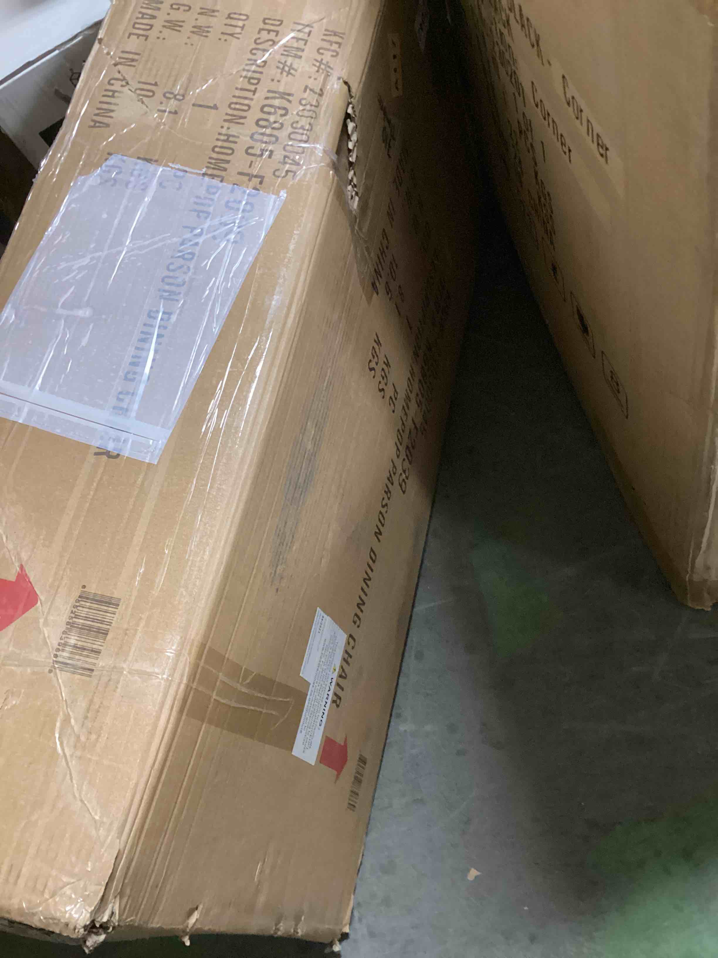 https://s3.amazonaws.com/lotting-images-prod/bidfta/BLU5423041_1702494936667.jpeg