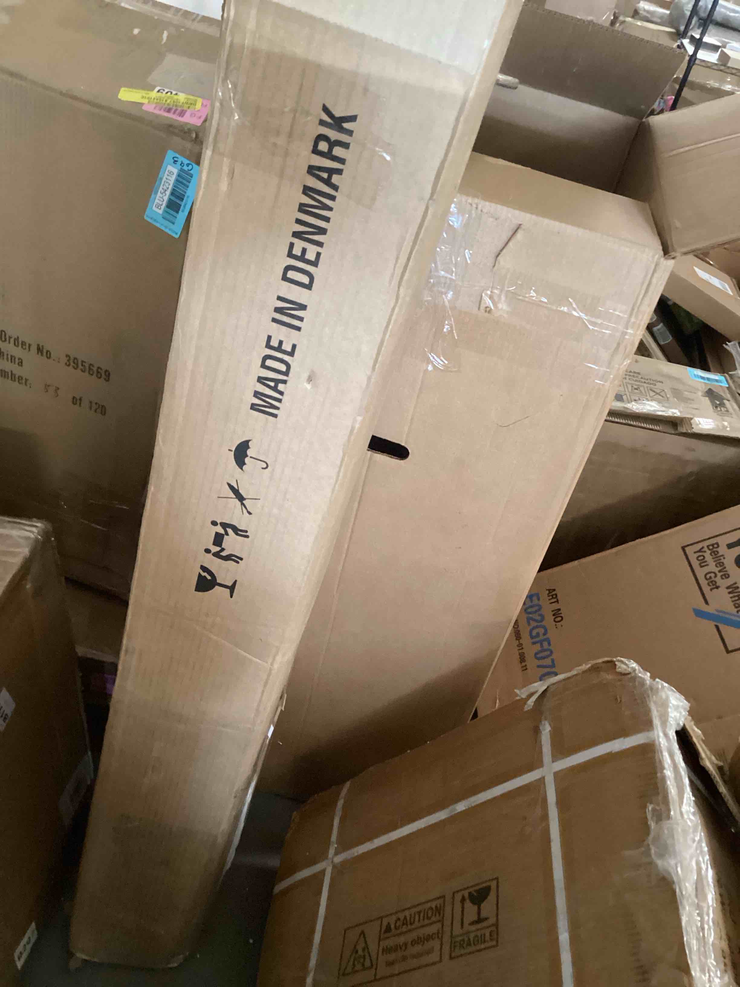 https://s3.amazonaws.com/lotting-images-prod/bidfta/BLU5423090_1702482273719.jpeg