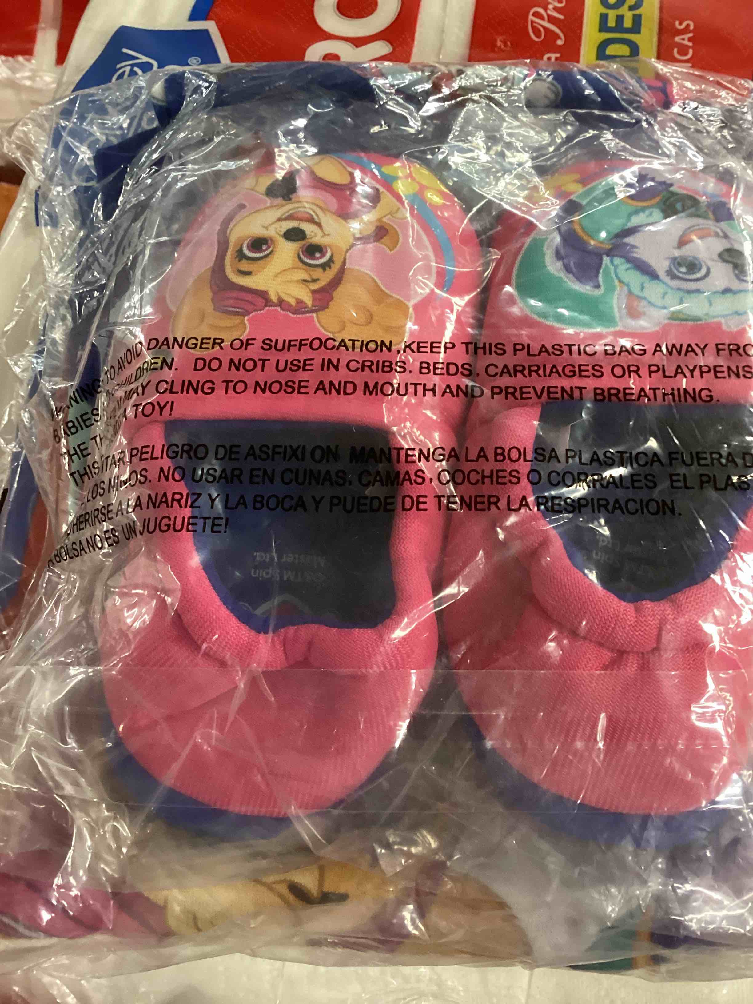 https://s3.amazonaws.com/lotting-images-prod/bidfta/BLU5424104_1704826467987.jpeg