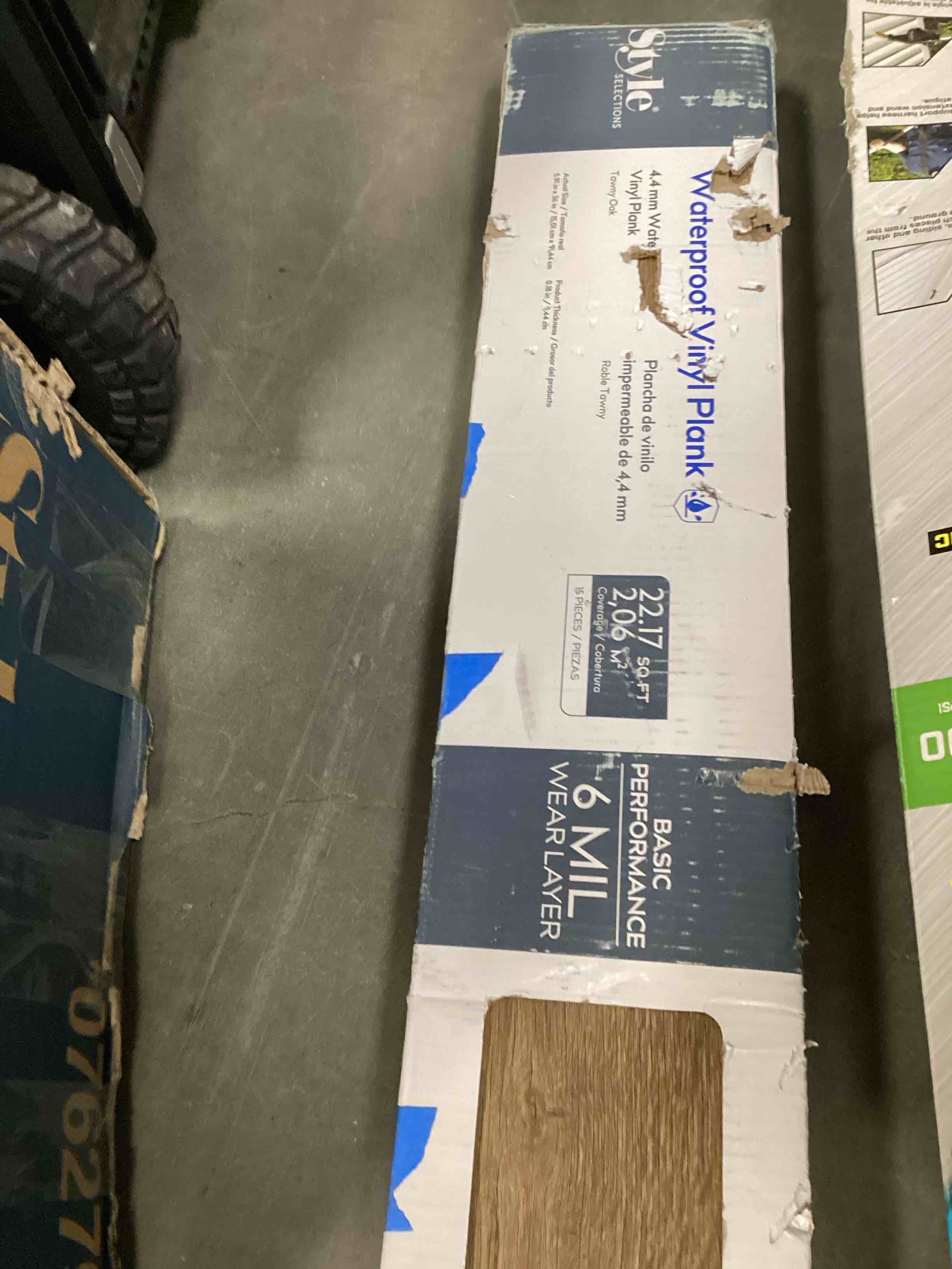 https://s3.amazonaws.com/lotting-images-prod/bidfta/BLU5424638_1715683418829.jpeg