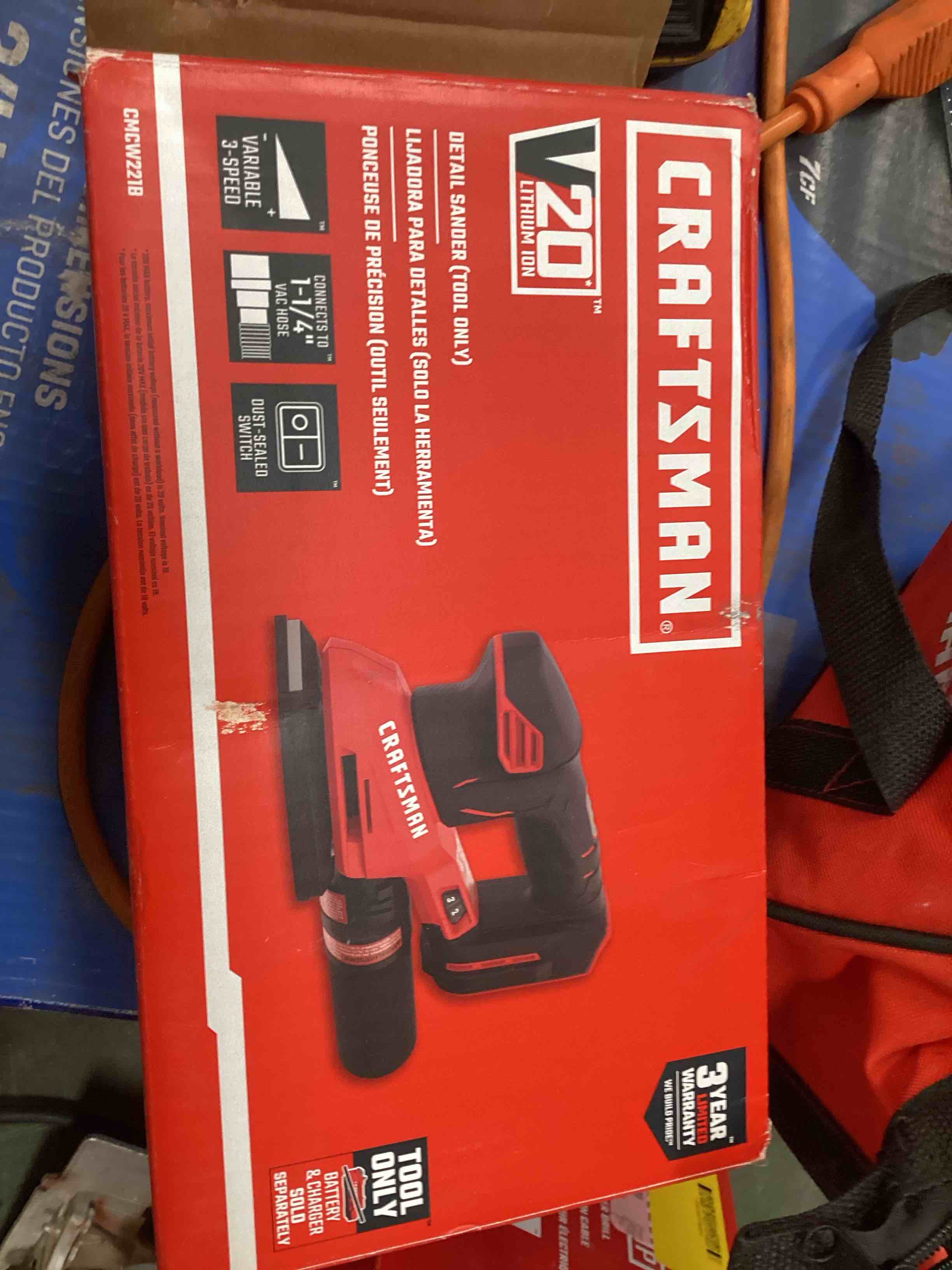 https://s3.amazonaws.com/lotting-images-prod/bidfta/BLU5424711_1716291246992.jpeg