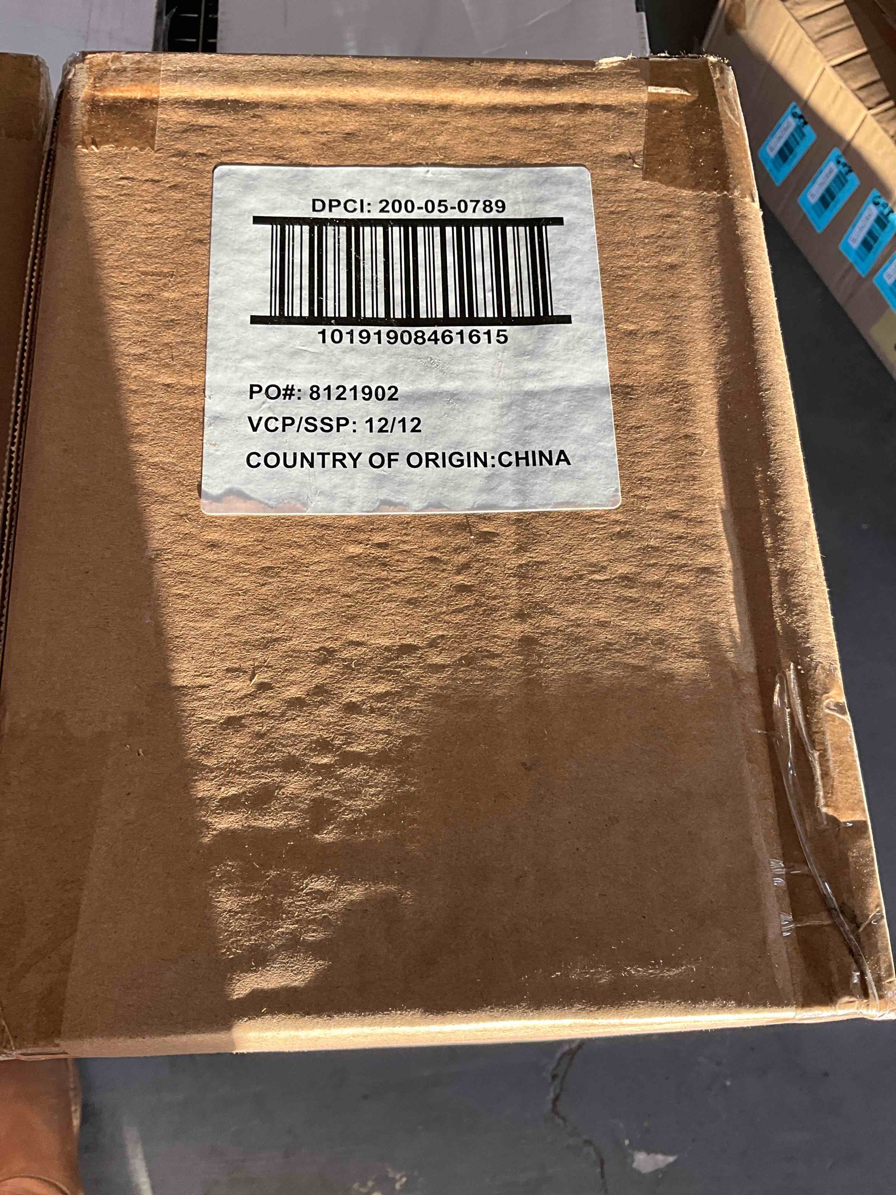 https://s3.amazonaws.com/lotting-images-prod/bidfta/BLU5427778_1702646796948.jpeg