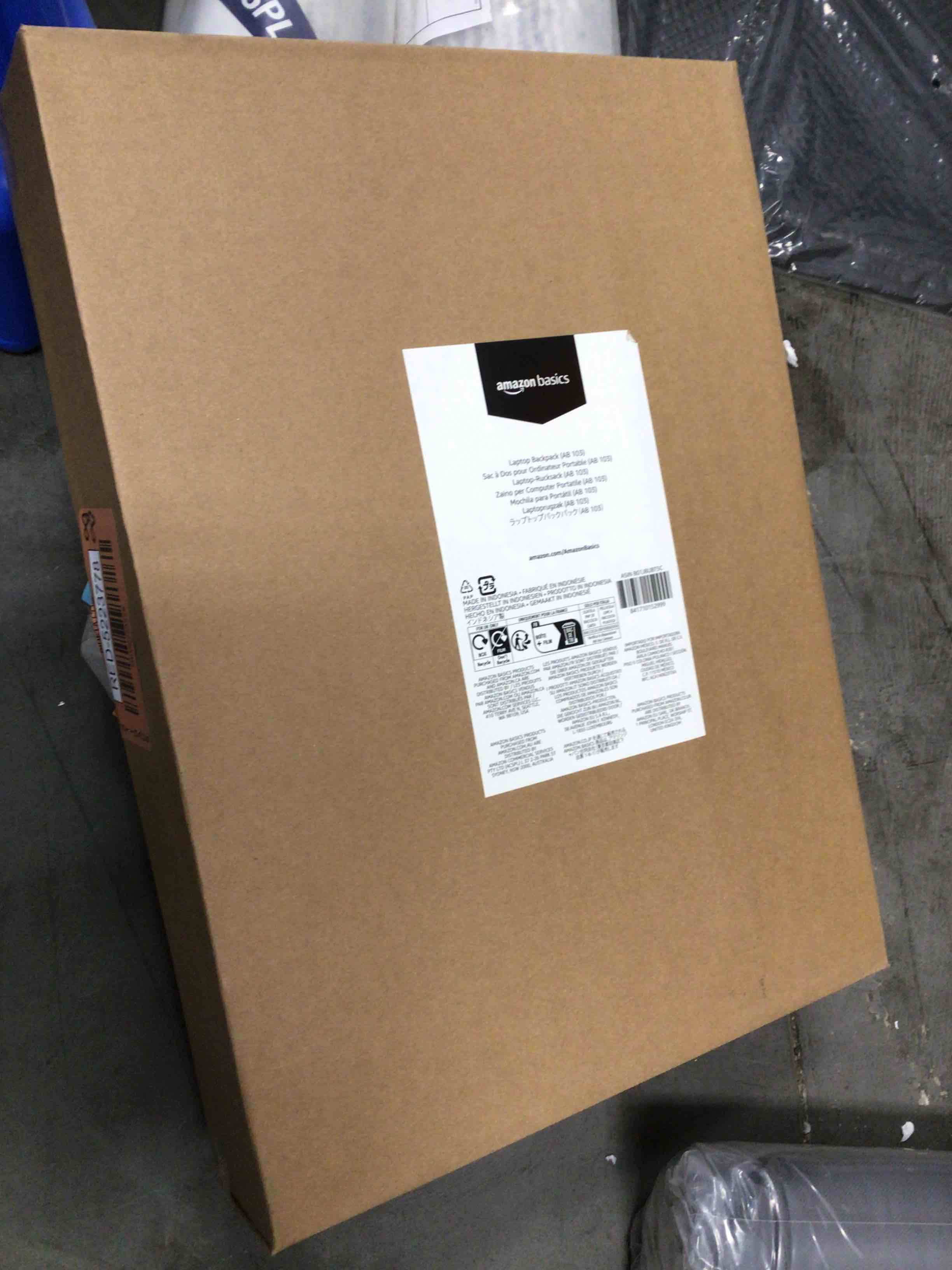 https://s3.amazonaws.com/lotting-images-prod/bidfta/BLU5428916_1712068416177.jpeg