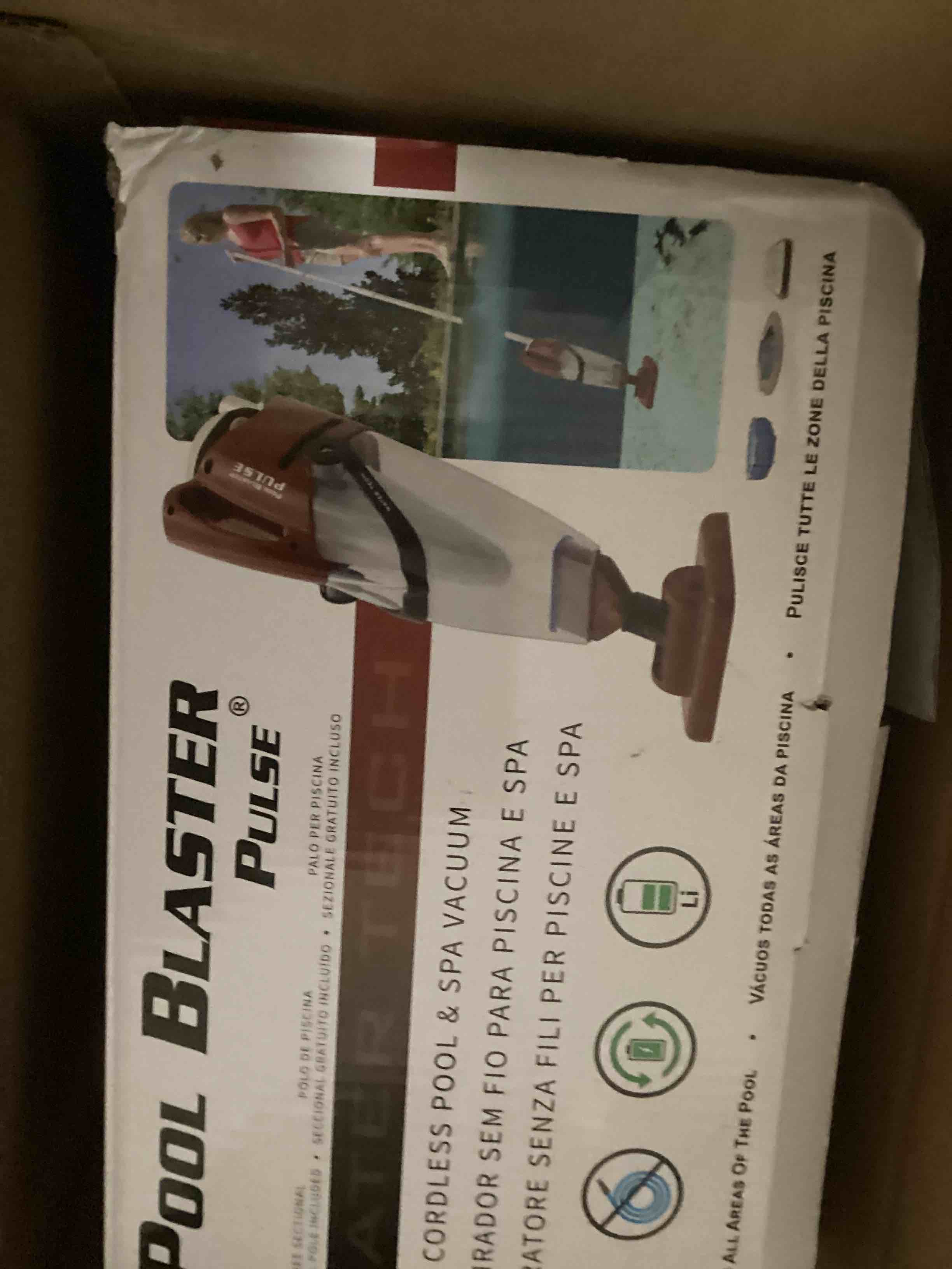 https://s3.amazonaws.com/lotting-images-prod/bidfta/BLU5429247_1696948138979.jpeg