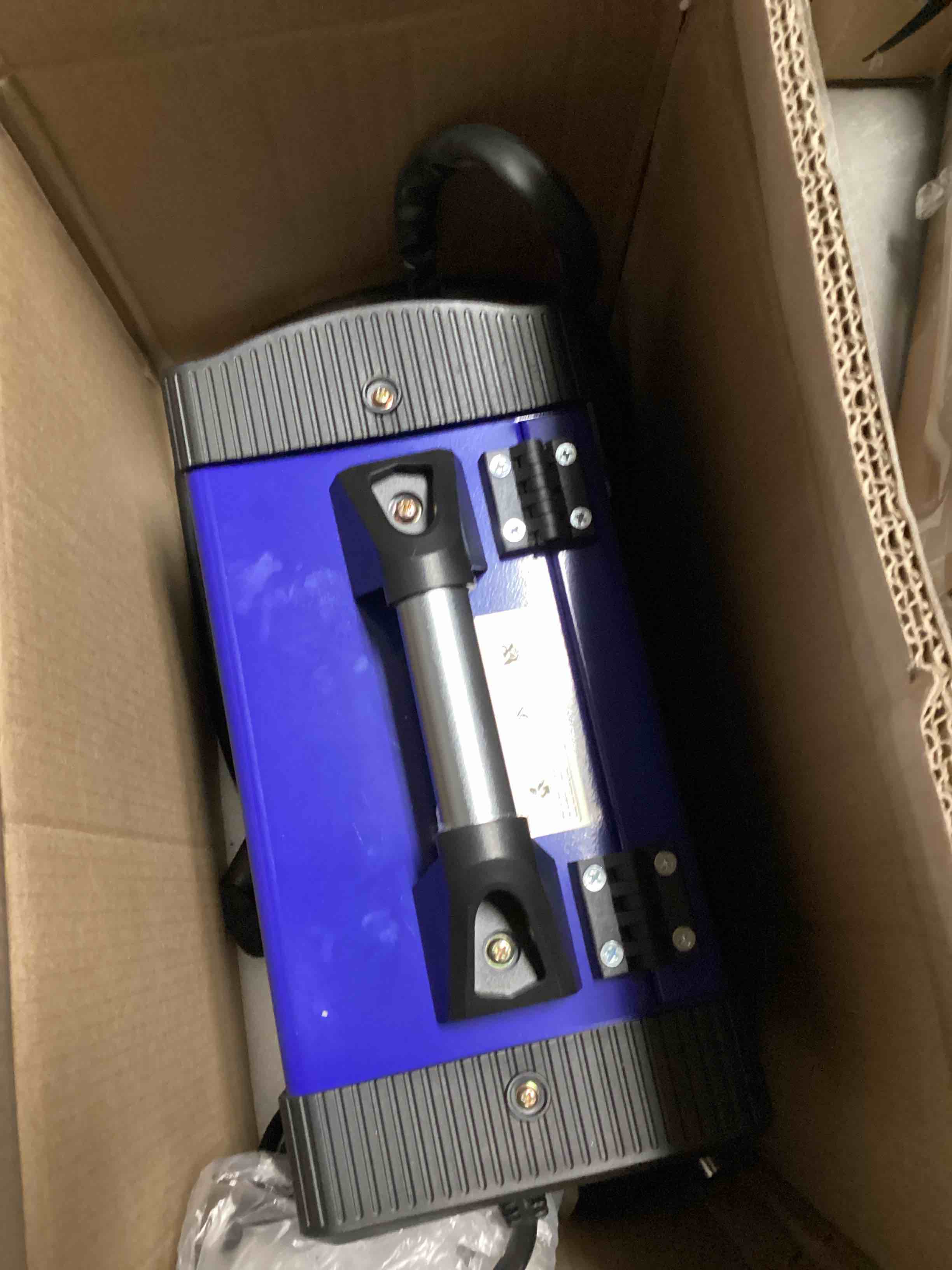 VEVOR MIG Welder, 130A Welding Machine, 3 in 1 Combo MMA/MIG/LIFT TIG Welder Machine, Flux Core Welder, MIG-130 Portable Welding Machine, mig welding equipment with 1 KG Welding Wire Stick Welder