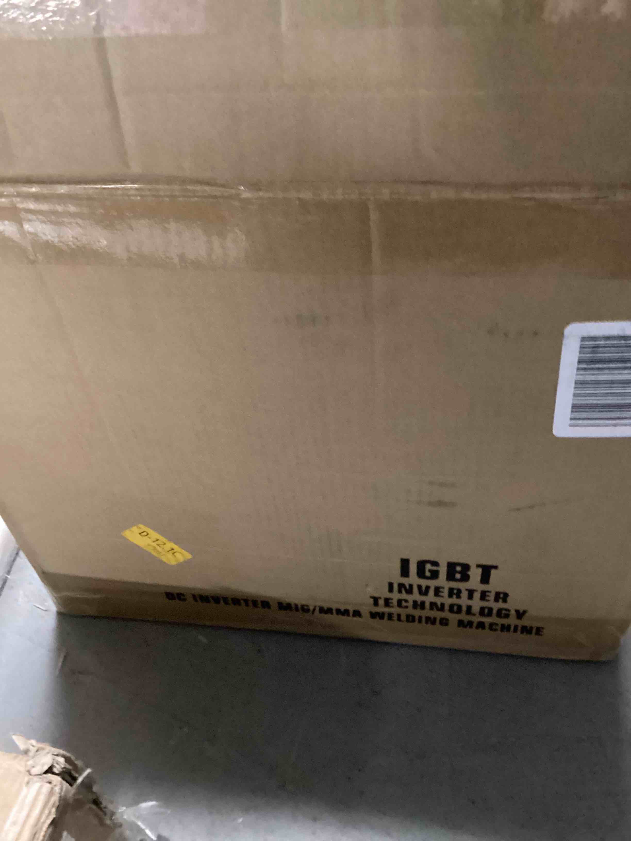 https://s3.amazonaws.com/lotting-images-prod/bidfta/BLU5429573_1699047541490.jpeg