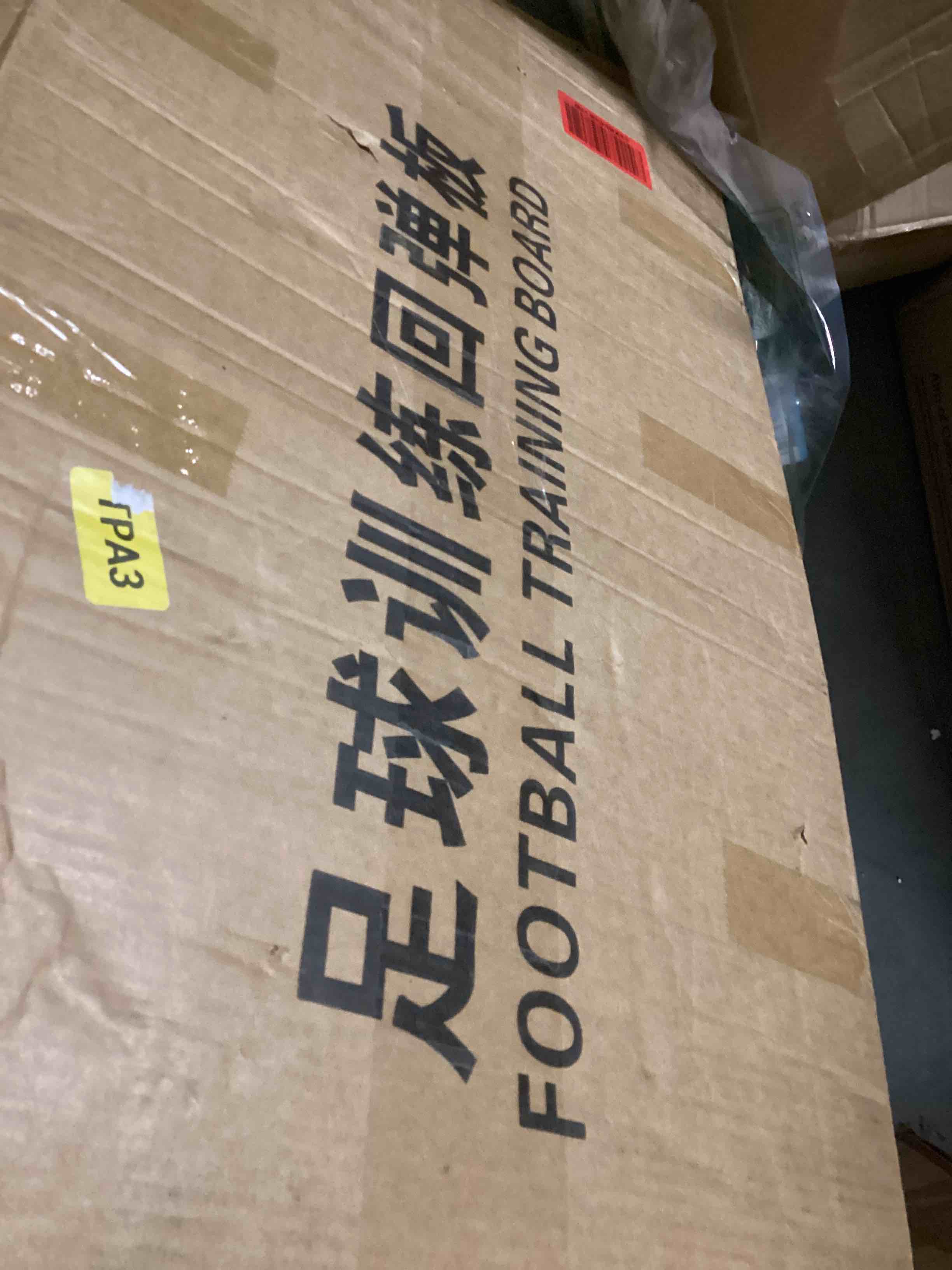 https://s3.amazonaws.com/lotting-images-prod/bidfta/BLU5429904_1700512540870.jpeg