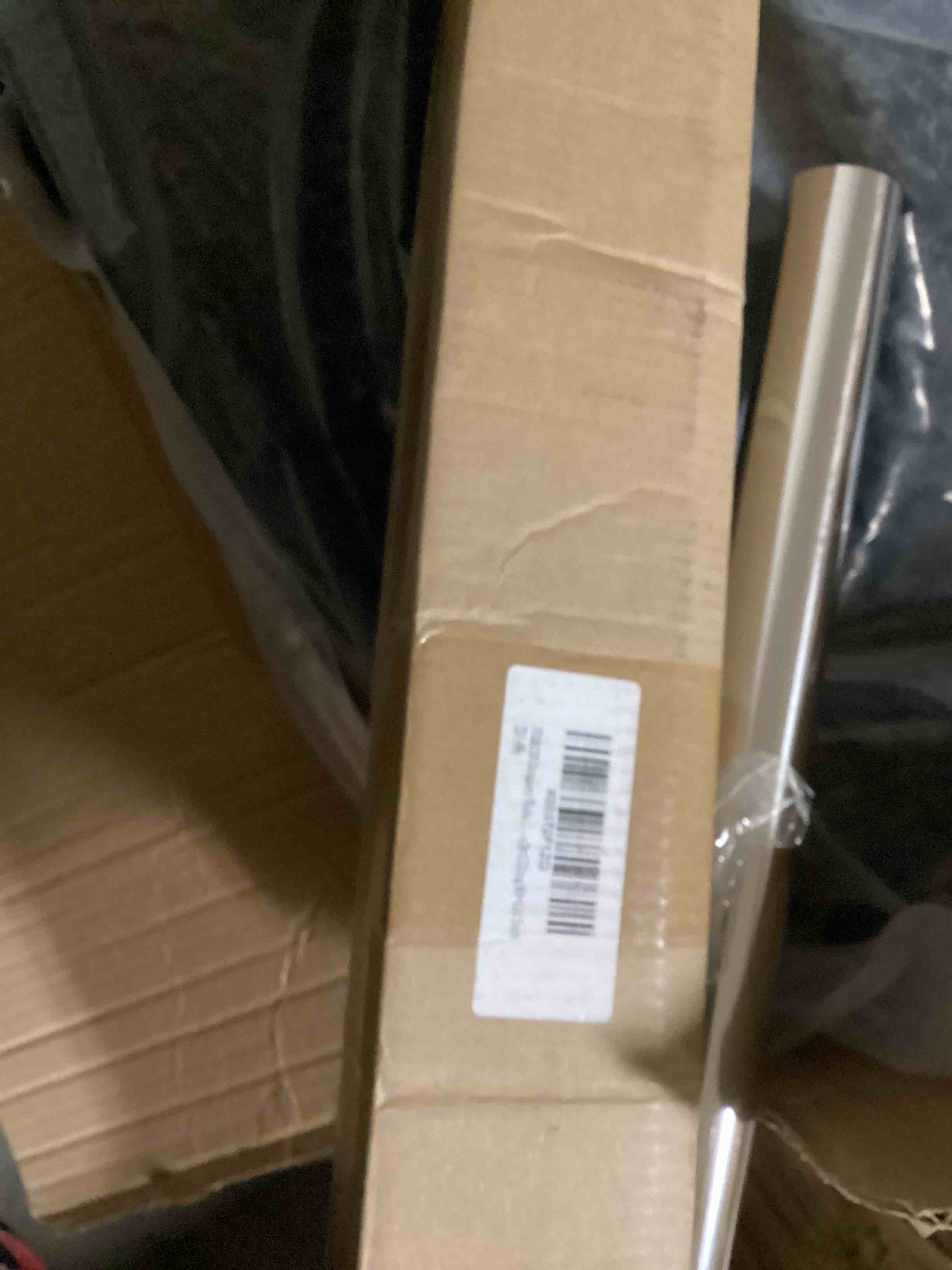 https://s3.amazonaws.com/lotting-images-prod/bidfta/BLU5429914_1700514575048.jpeg