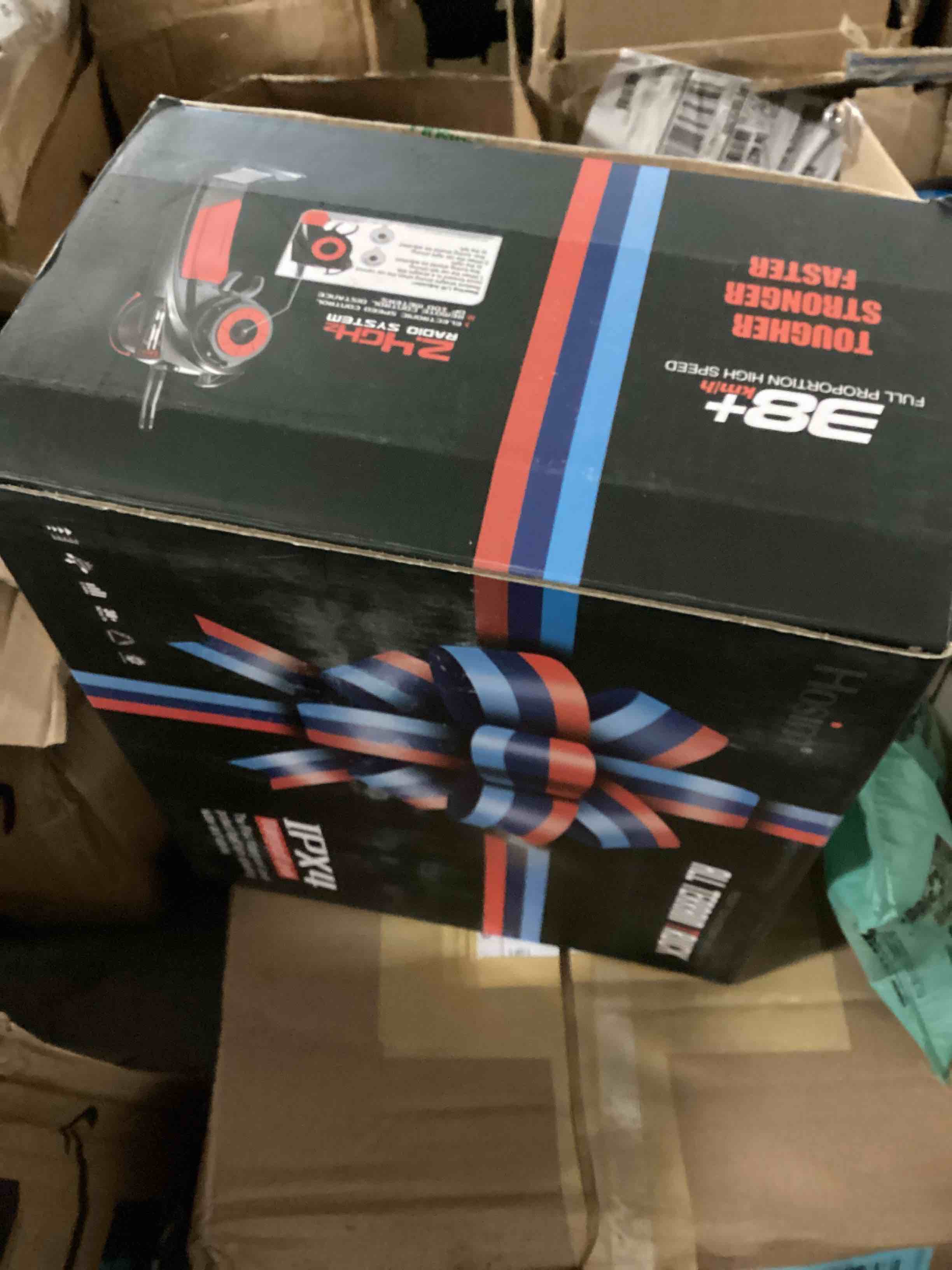 https://s3.amazonaws.com/lotting-images-prod/bidfta/BLU5430280_1701113400707.jpeg