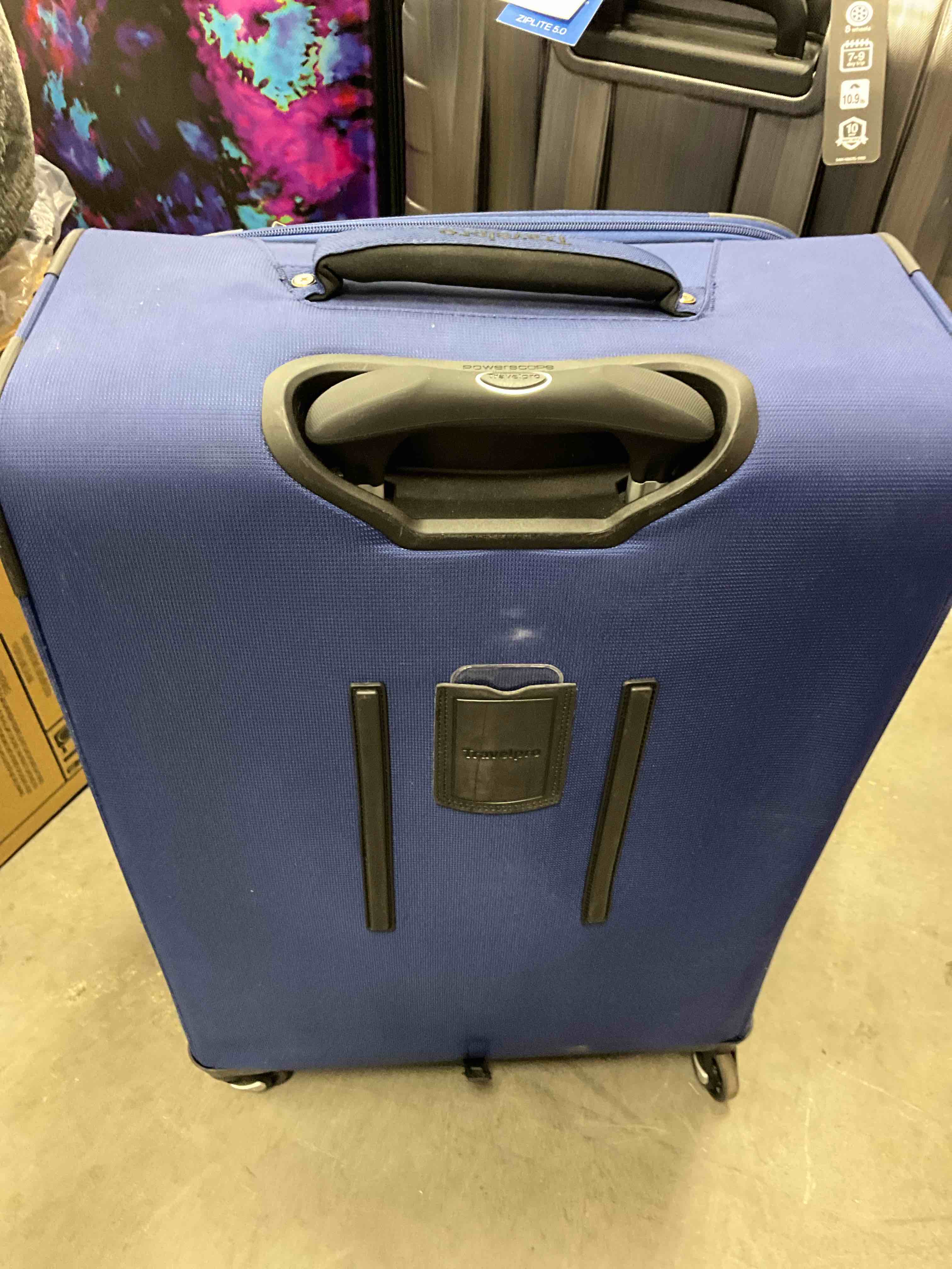 https://s3.amazonaws.com/lotting-images-prod/bidfta/BLU5430861_1718201998456.jpeg