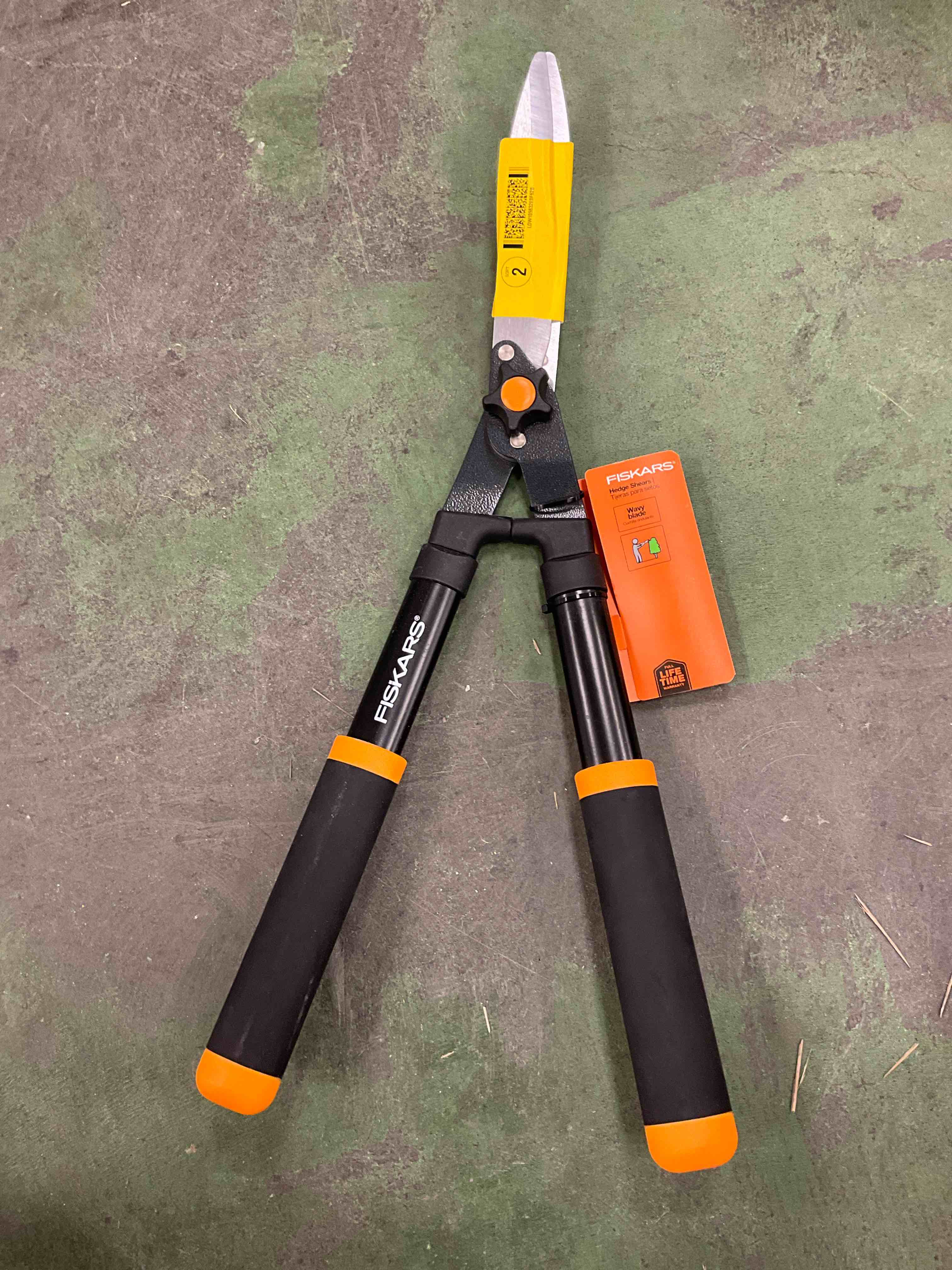 https://s3.amazonaws.com/lotting-images-prod/bidfta/BLU5430913_1718914848584.jpeg