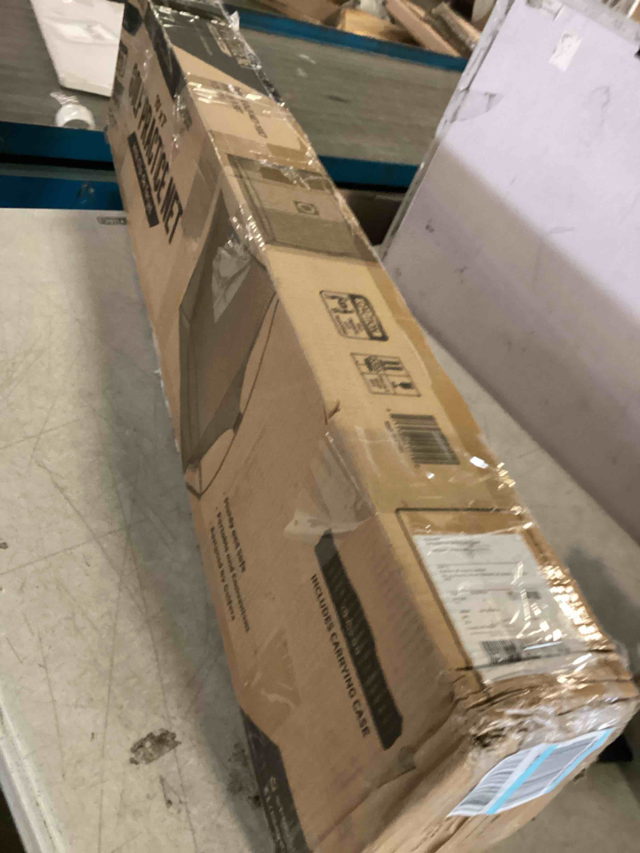 https://s3.amazonaws.com/lotting-images-prod/bidfta/BLU5432158_1699017280567.jpeg