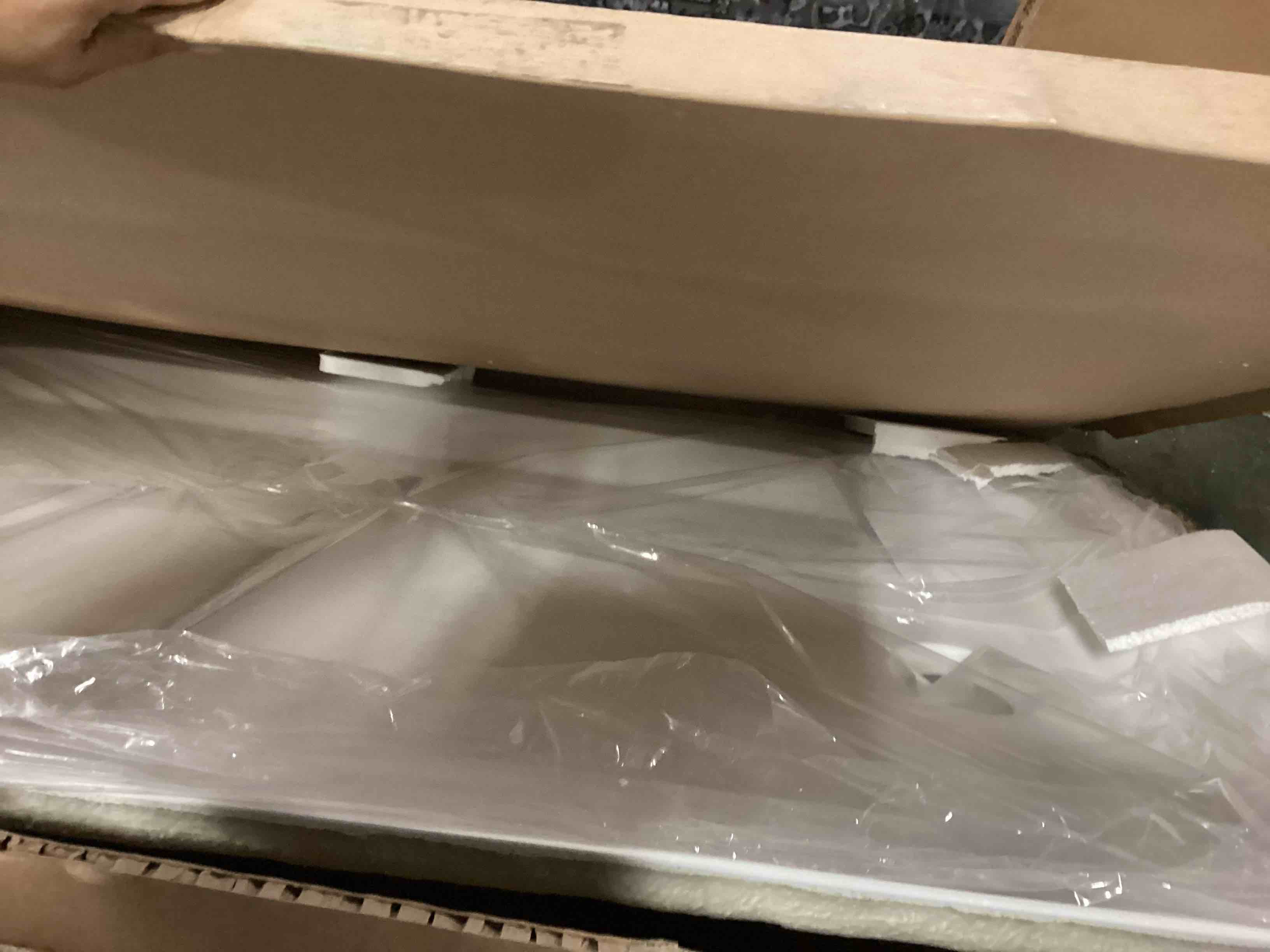 https://s3.amazonaws.com/lotting-images-prod/bidfta/BLU5432643_1699363923530.jpeg