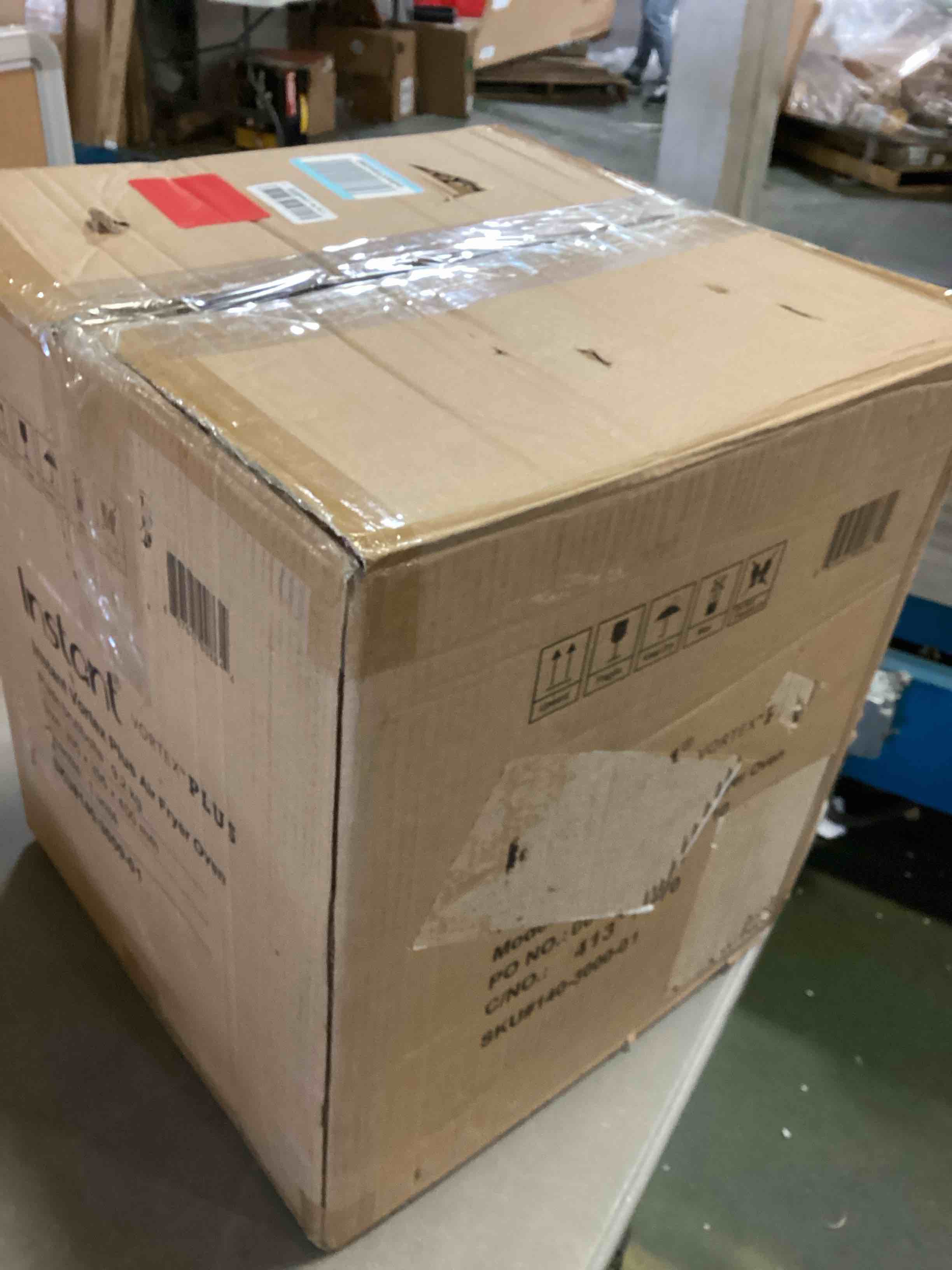 https://s3.amazonaws.com/lotting-images-prod/bidfta/BLU5433019_1699467757143.jpeg