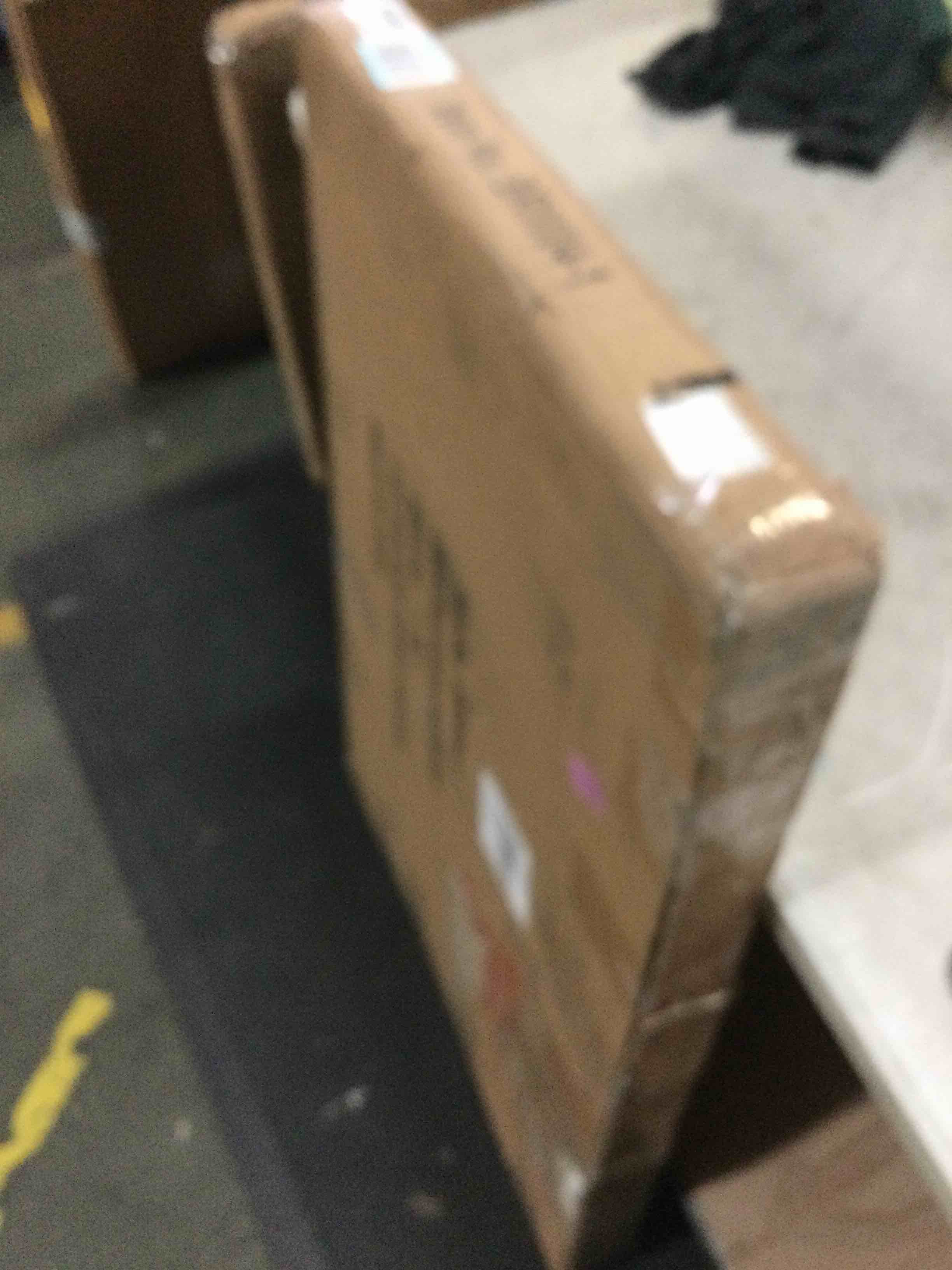 https://s3.amazonaws.com/lotting-images-prod/bidfta/BLU5433994_1699366950172.jpeg