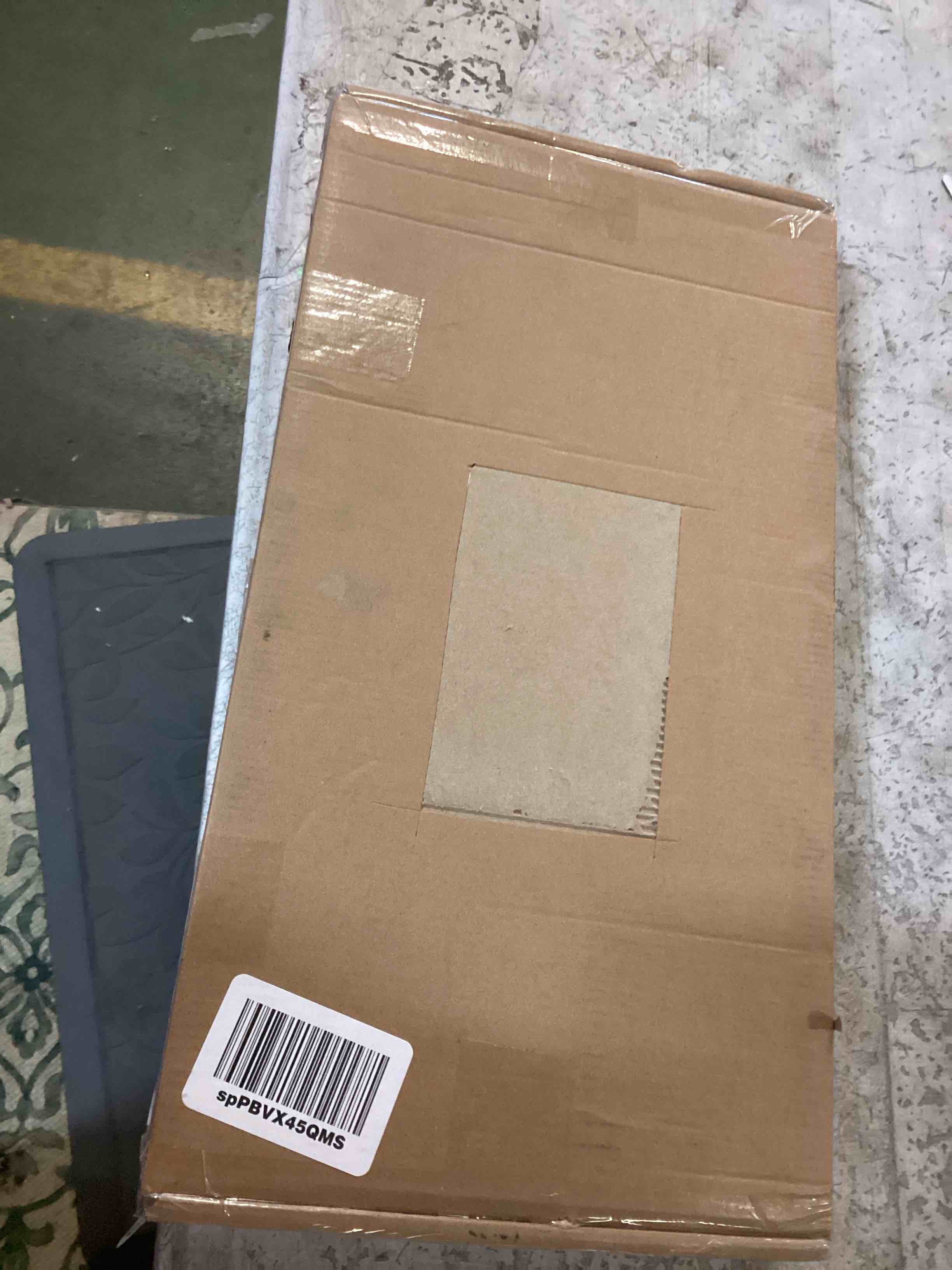 https://s3.amazonaws.com/lotting-images-prod/bidfta/BLU5434606_1699647821413.jpeg