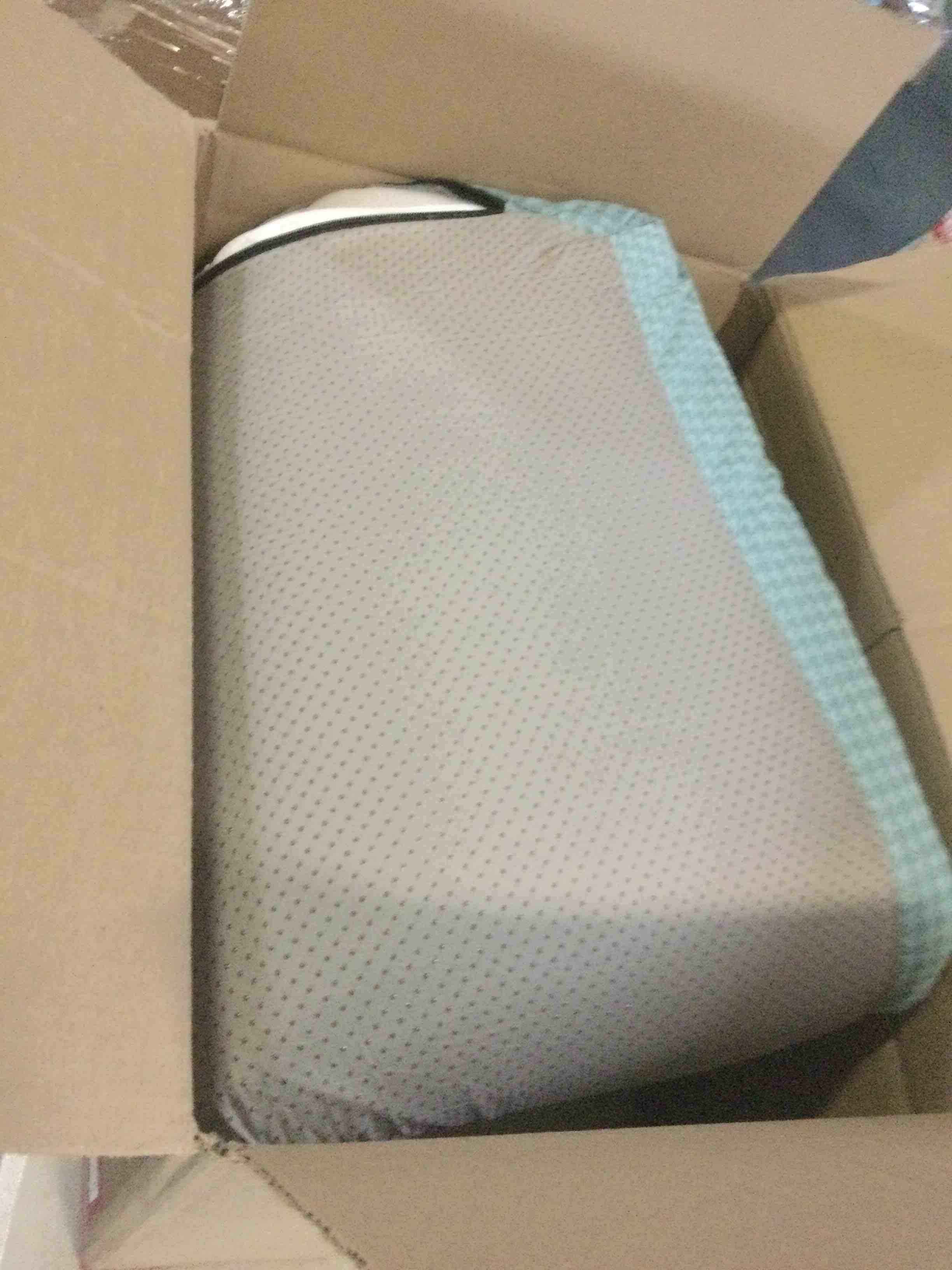 https://s3.amazonaws.com/lotting-images-prod/bidfta/BLU5434637_1699881281065.jpeg