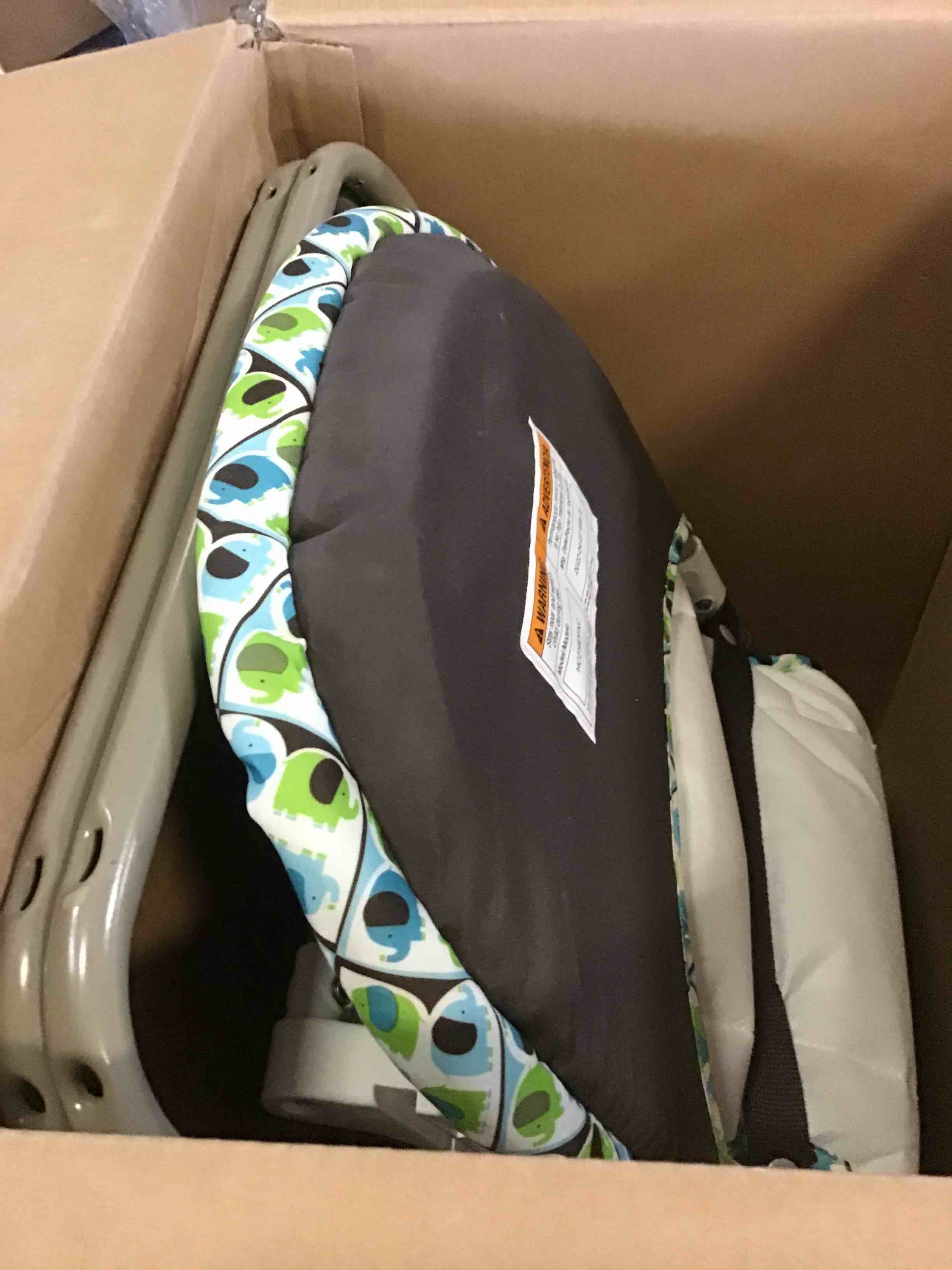 https://s3.amazonaws.com/lotting-images-prod/bidfta/BLU5434726_1699899692759.jpeg
