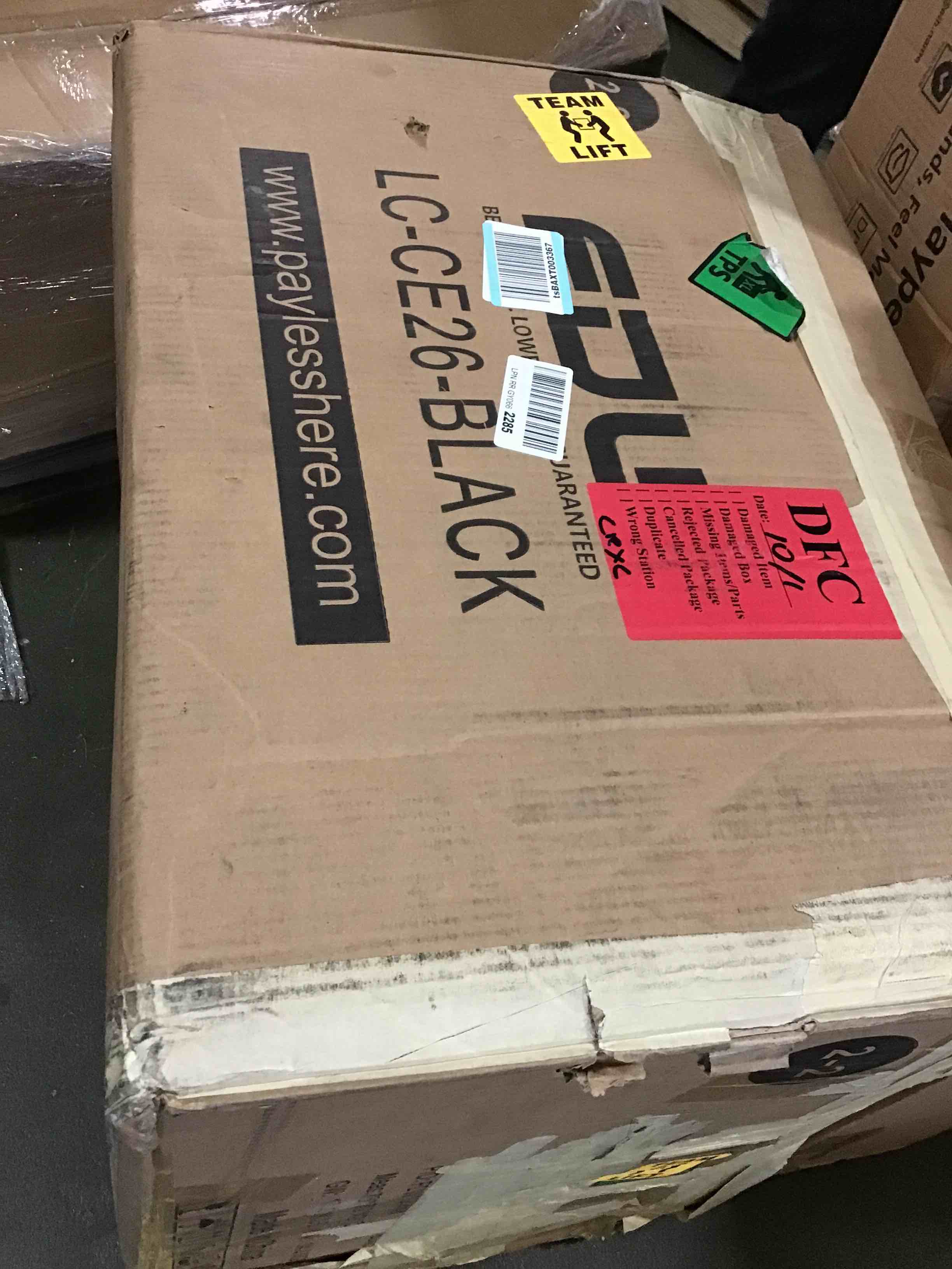 https://s3.amazonaws.com/lotting-images-prod/bidfta/BLU5435189_1698950723741.jpeg