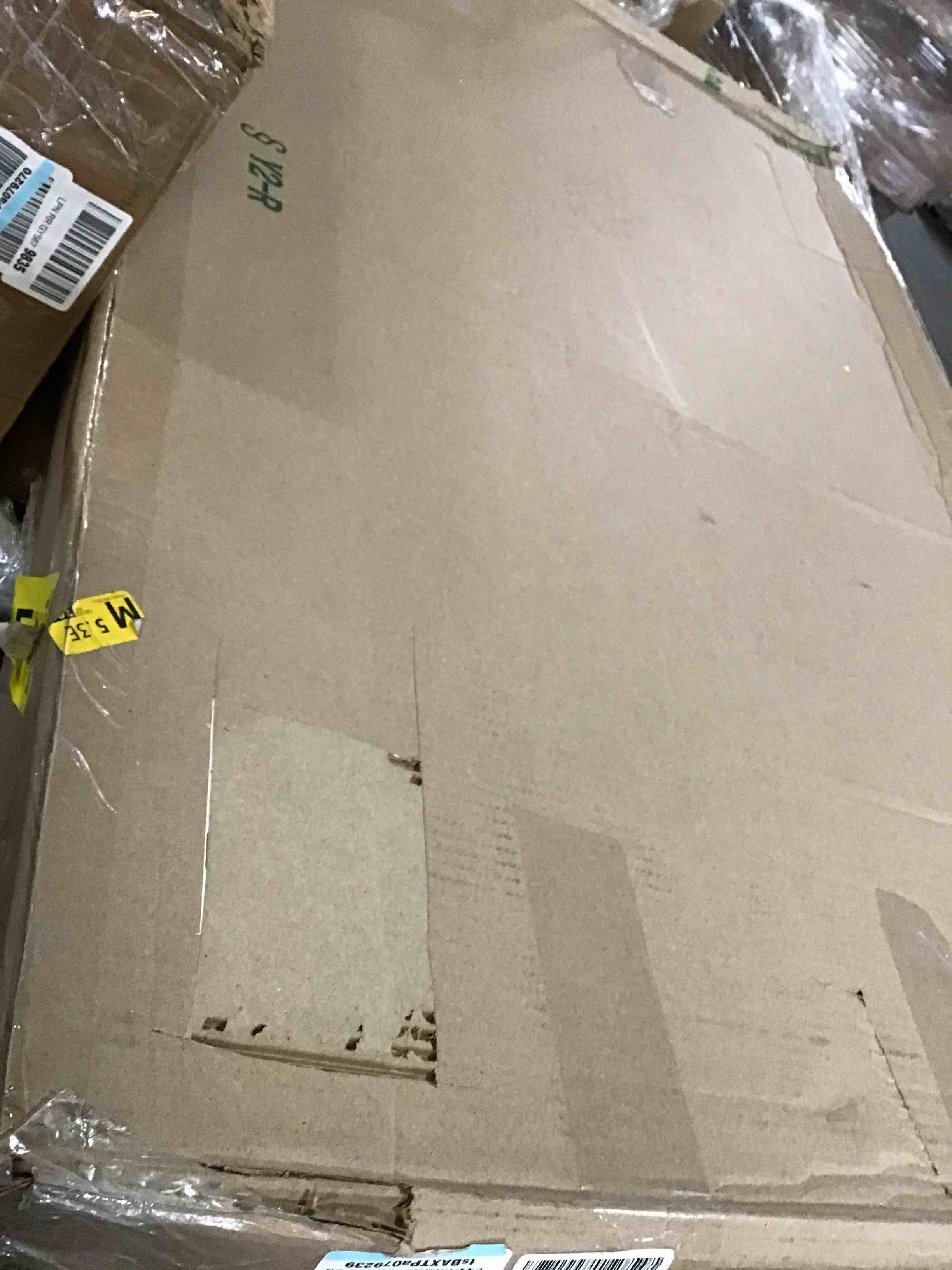 https://s3.amazonaws.com/lotting-images-prod/bidfta/BLU5435465_1699296059355.jpeg