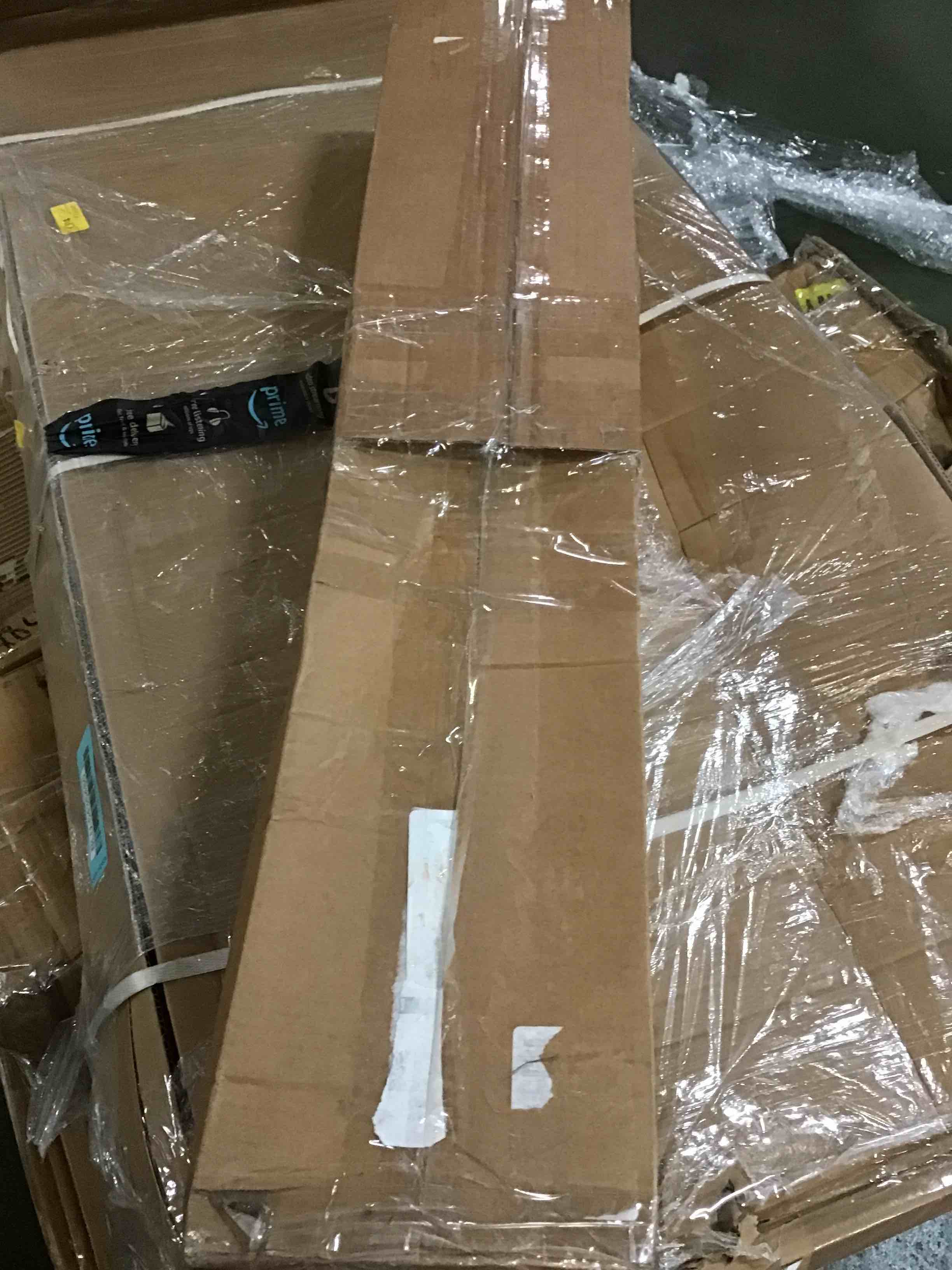 https://s3.amazonaws.com/lotting-images-prod/bidfta/BLU5435481_1699299011471.jpeg