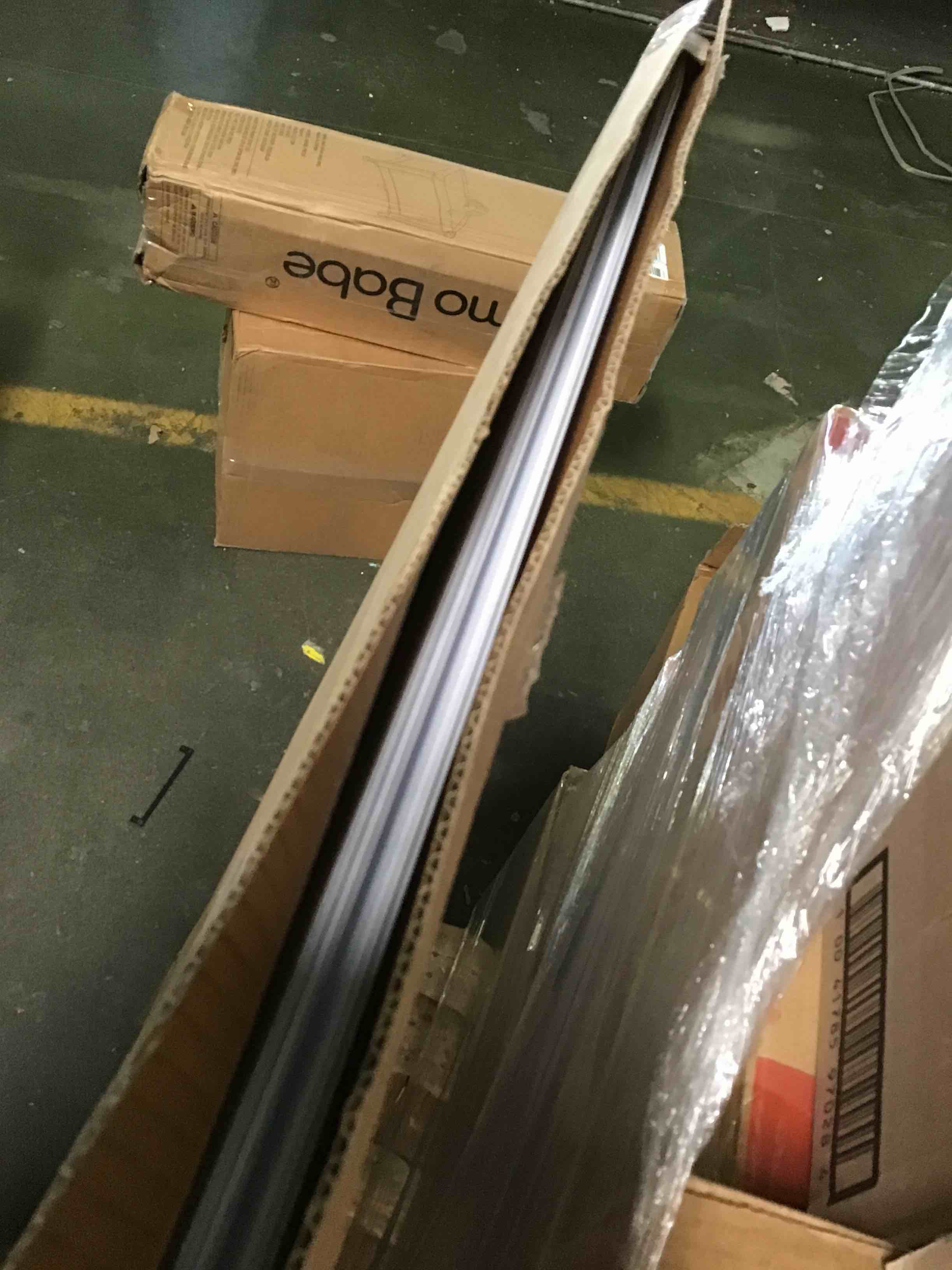https://s3.amazonaws.com/lotting-images-prod/bidfta/BLU5436238_1699637172993.jpeg