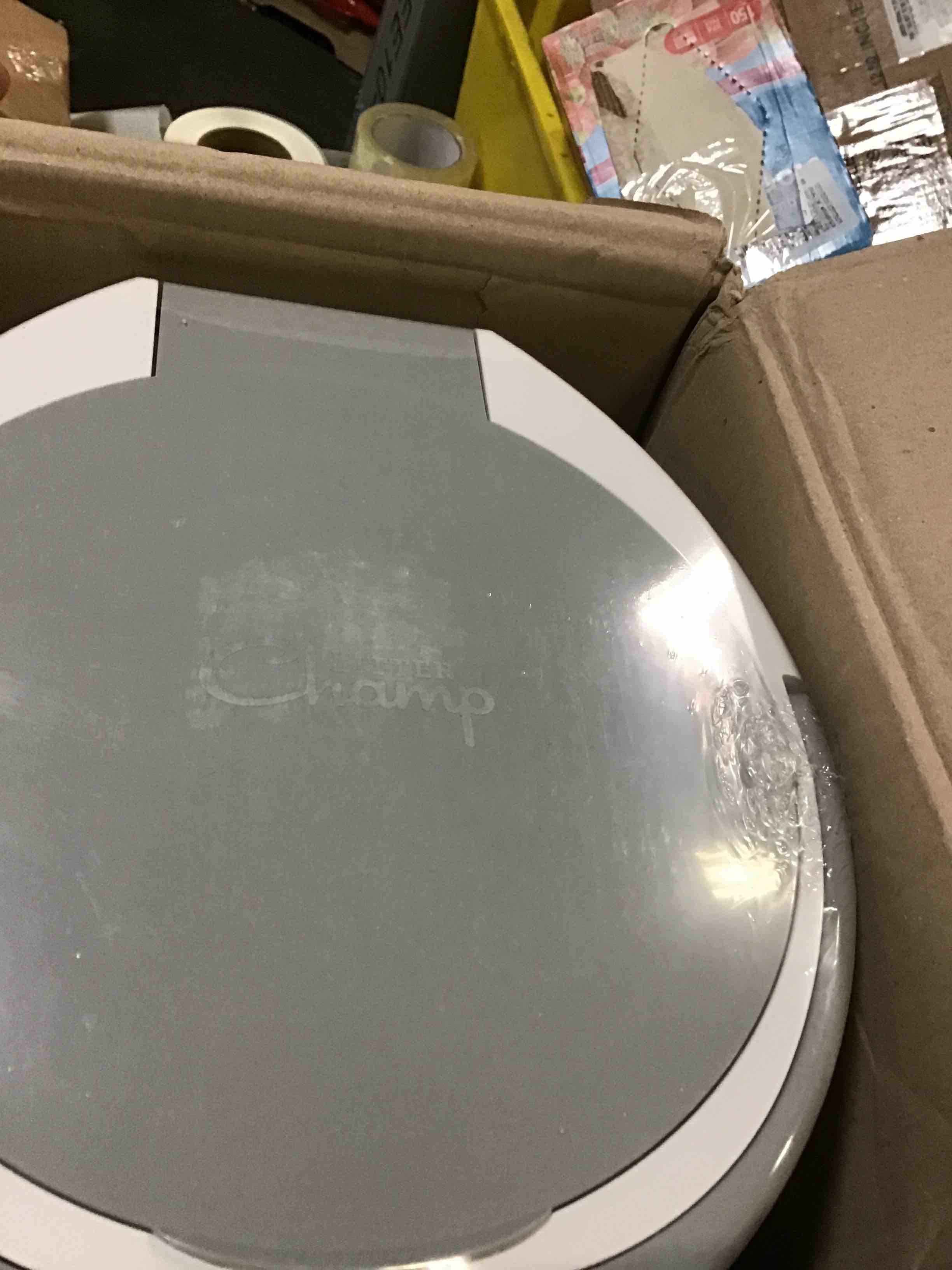 https://s3.amazonaws.com/lotting-images-prod/bidfta/BLU5436703_1698852202354.jpeg