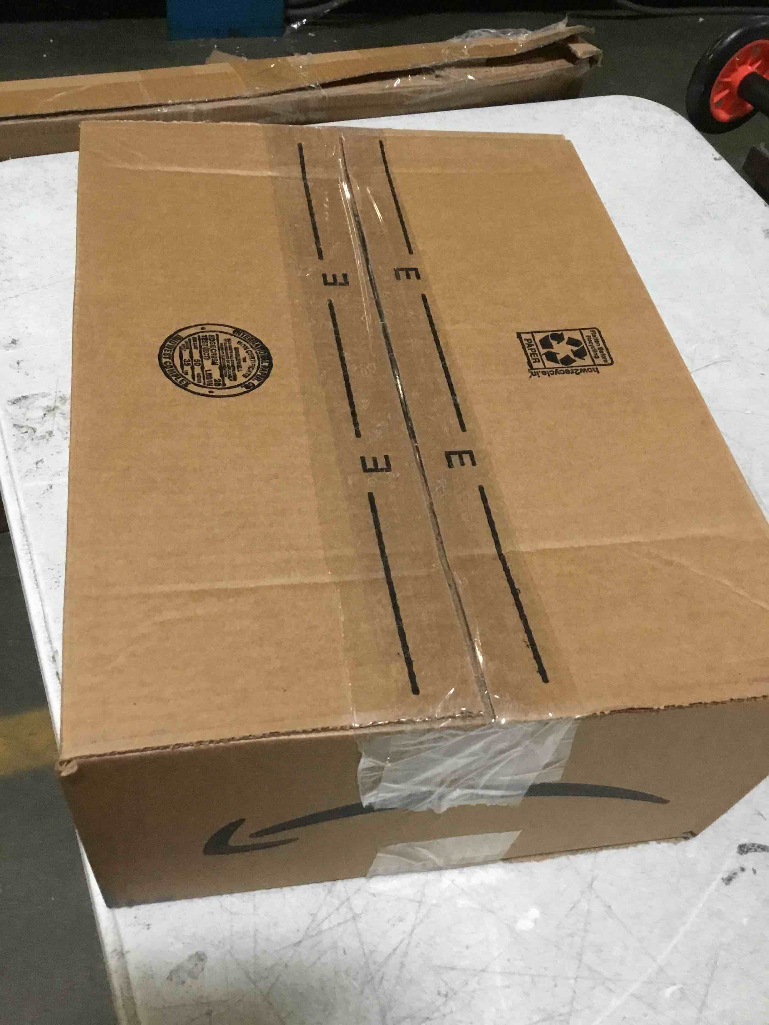 https://s3.amazonaws.com/lotting-images-prod/bidfta/BLU5436802_1698926467895.jpeg