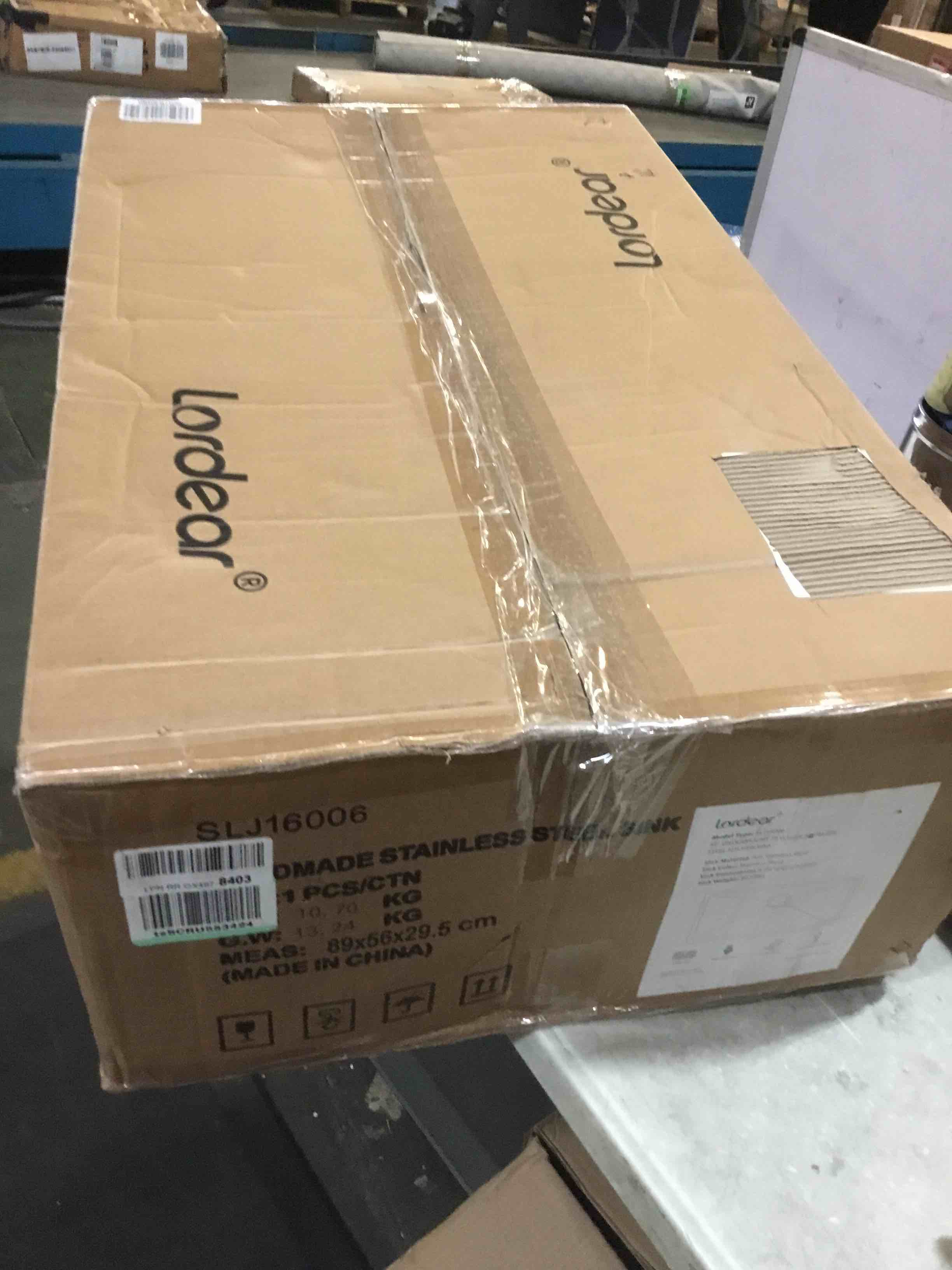 https://s3.amazonaws.com/lotting-images-prod/bidfta/BLU5437207_1699276836405.jpeg