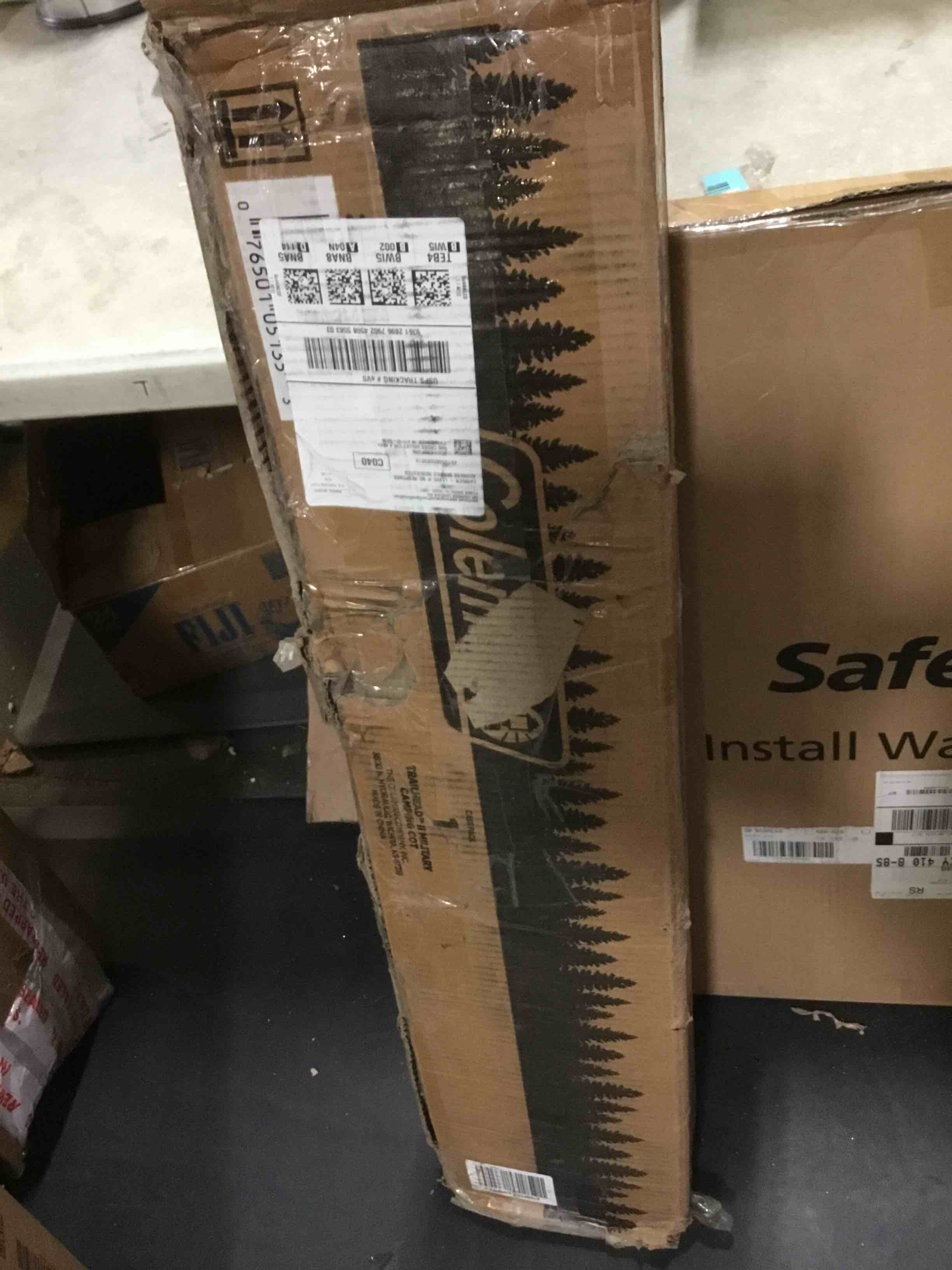 https://s3.amazonaws.com/lotting-images-prod/bidfta/BLU5437273_1699287158345.jpeg