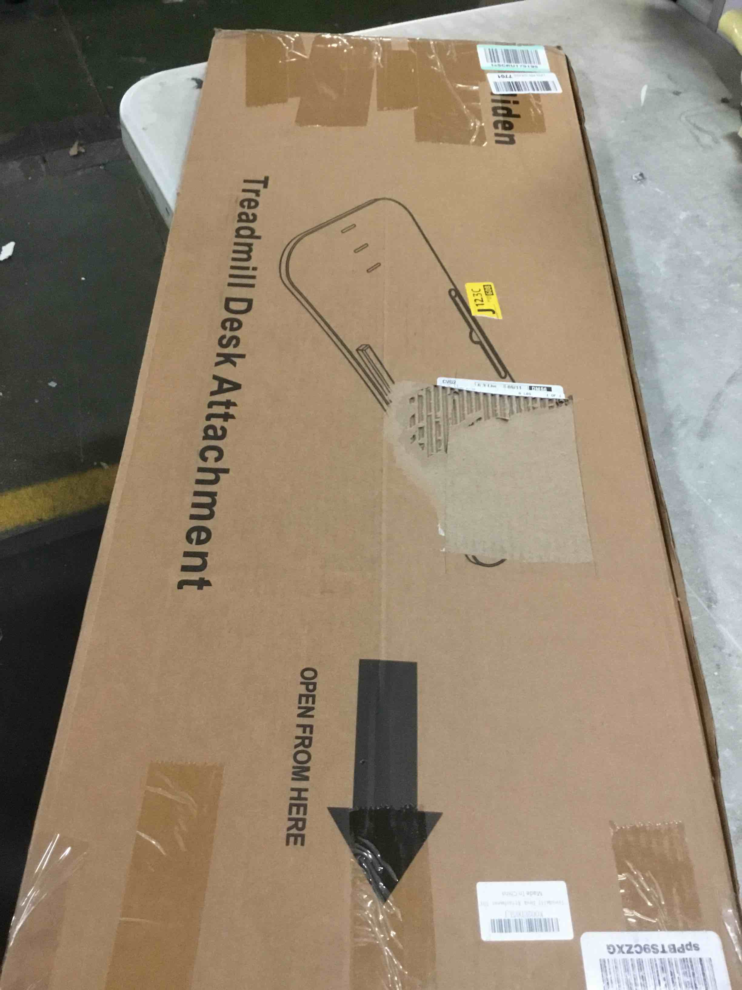 https://s3.amazonaws.com/lotting-images-prod/bidfta/BLU5437382_1699304006490.jpeg
