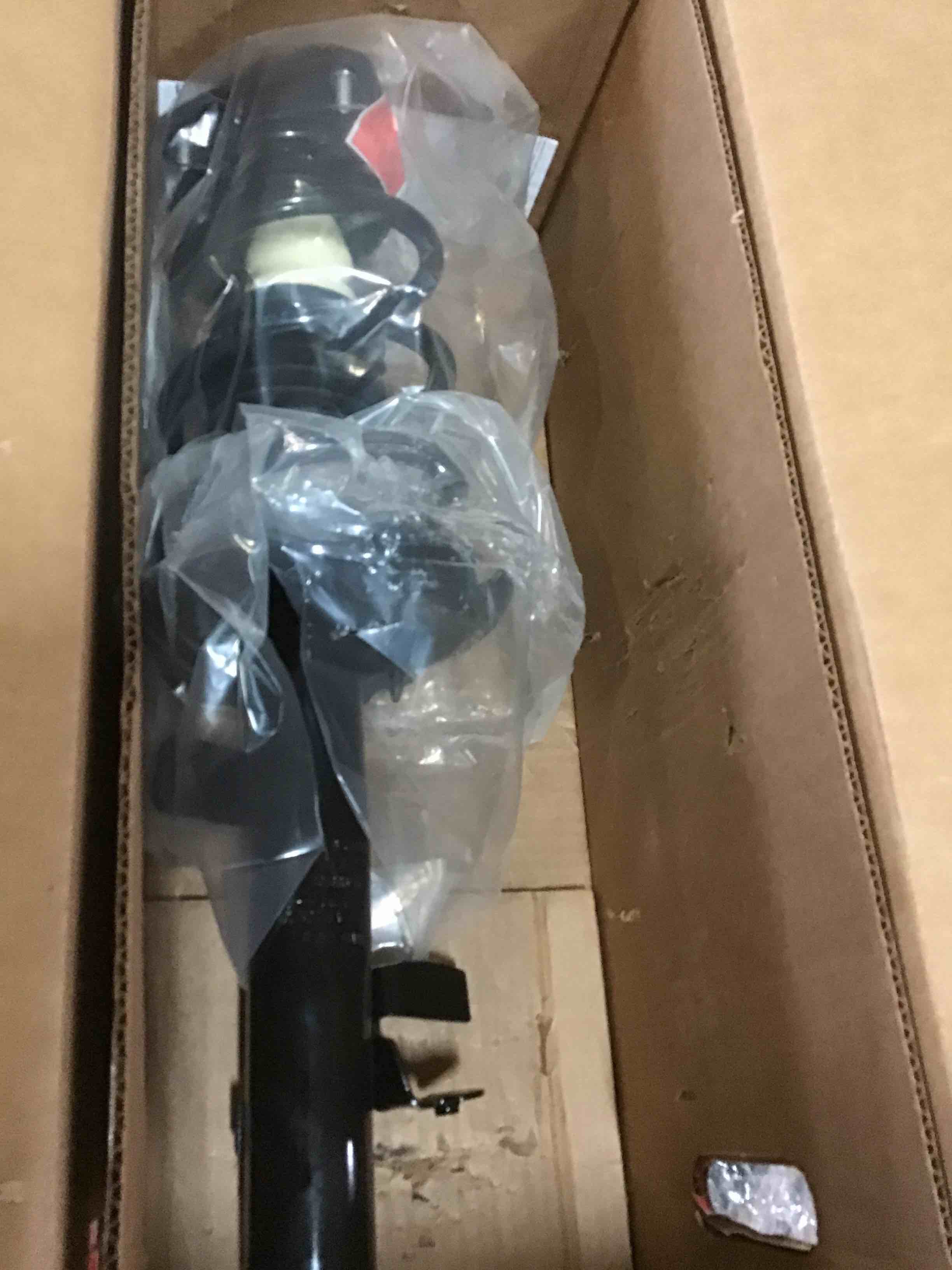 https://s3.amazonaws.com/lotting-images-prod/bidfta/BLU5437513_1699377525233.jpeg