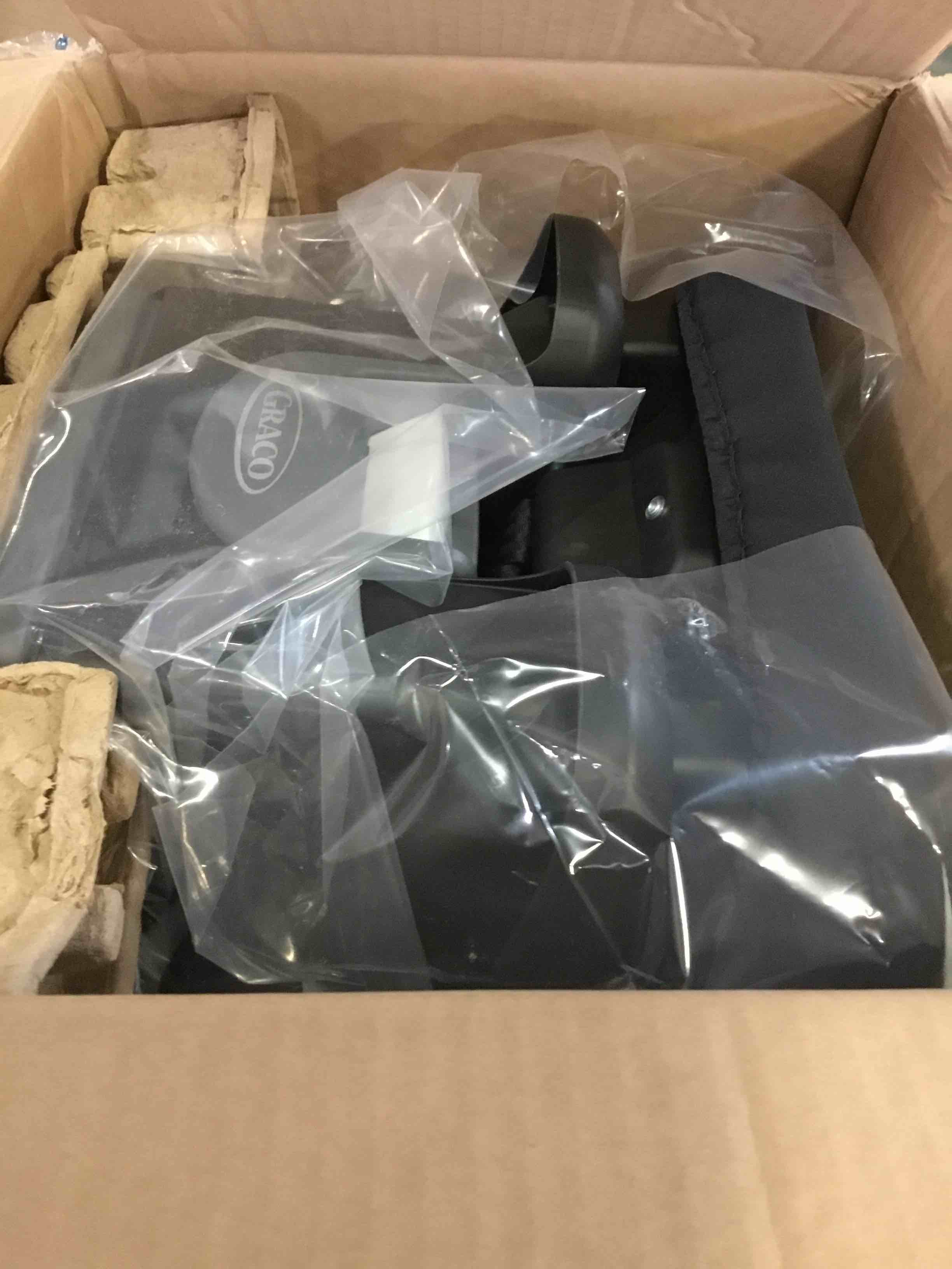 https://s3.amazonaws.com/lotting-images-prod/bidfta/BLU5437864_1699545391885.jpeg