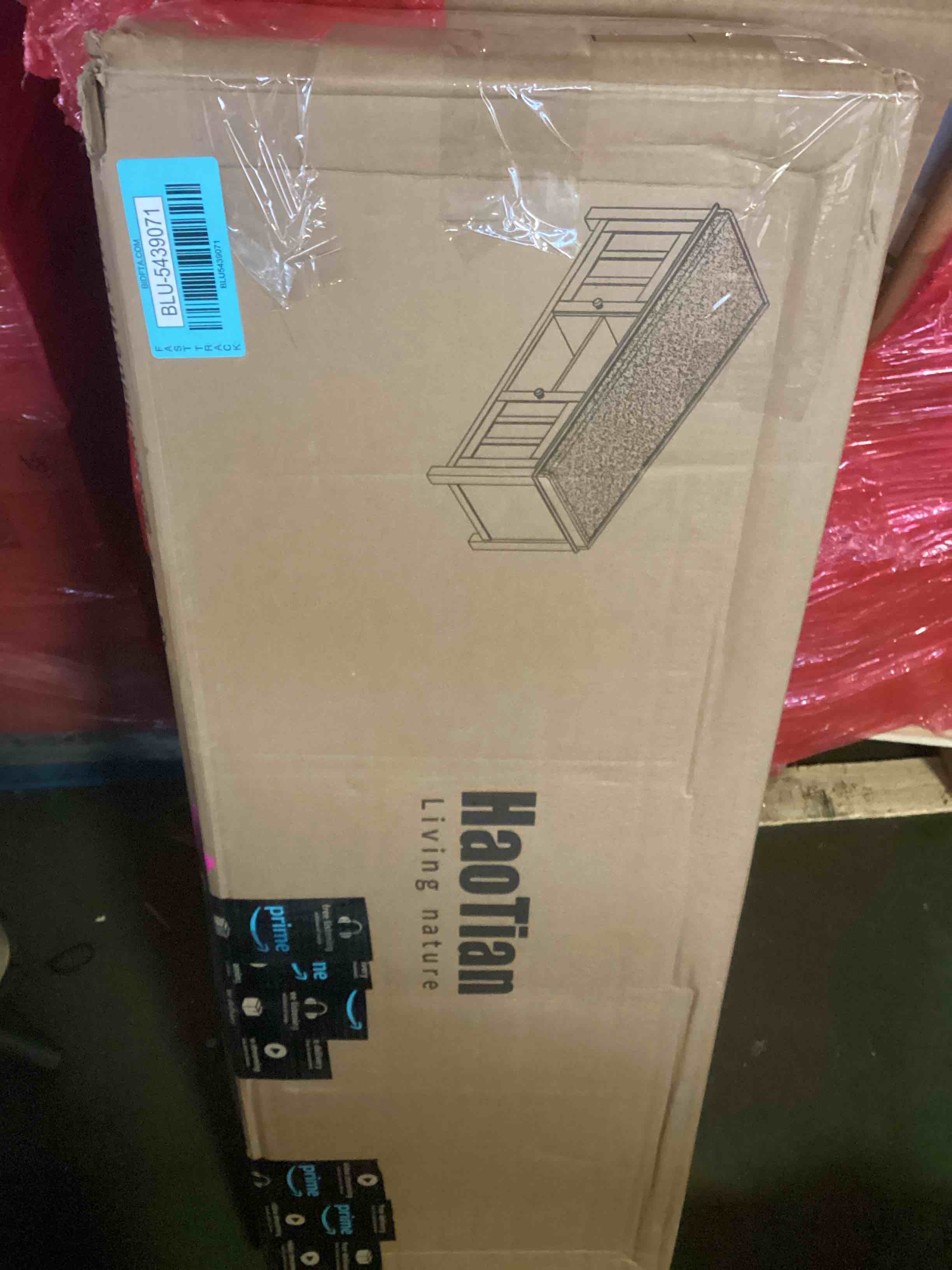 https://s3.amazonaws.com/lotting-images-prod/bidfta/BLU5439071_1700660354259.jpeg