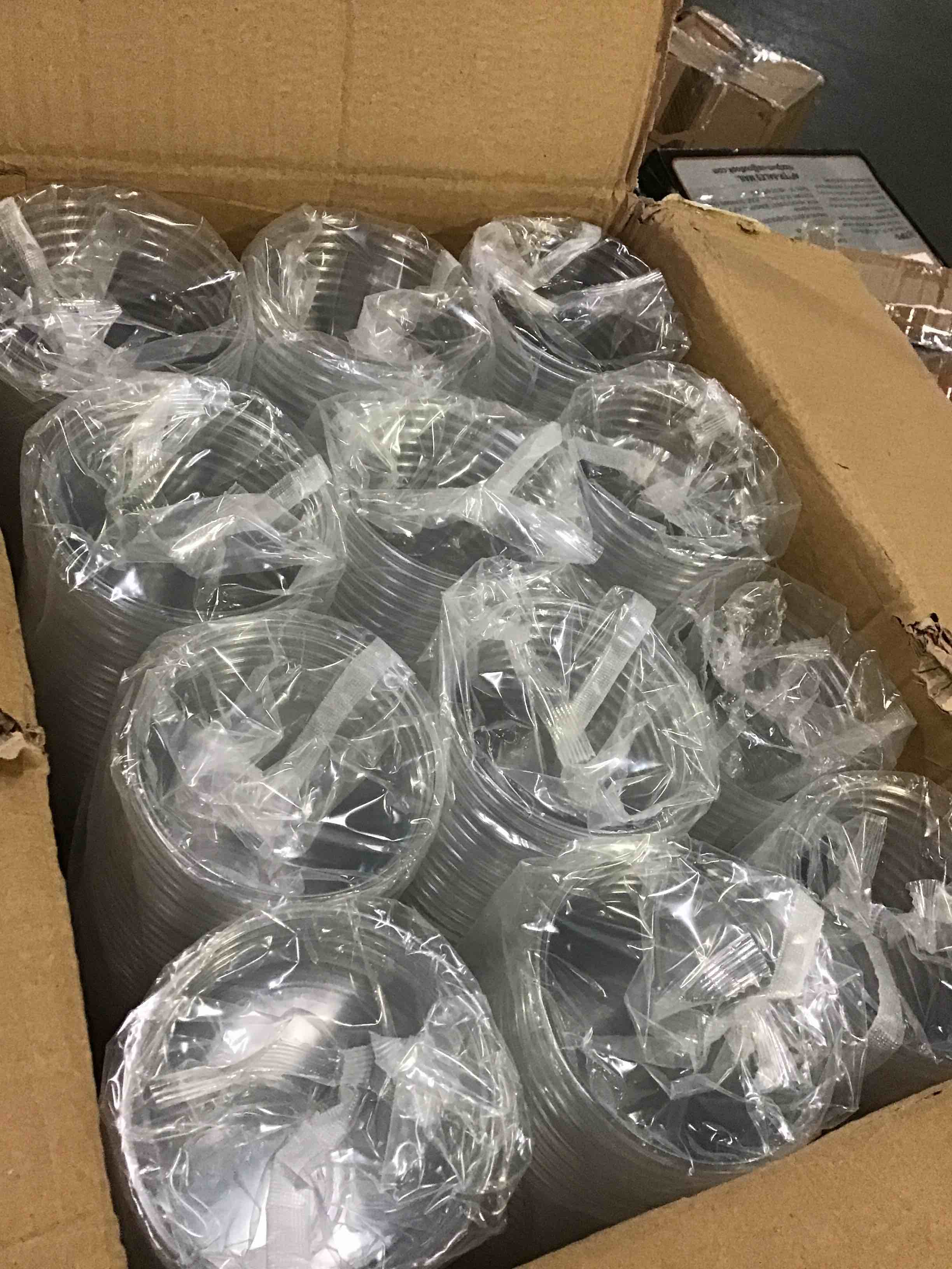 https://s3.amazonaws.com/lotting-images-prod/bidfta/BLU5439512_1698326350166.jpeg