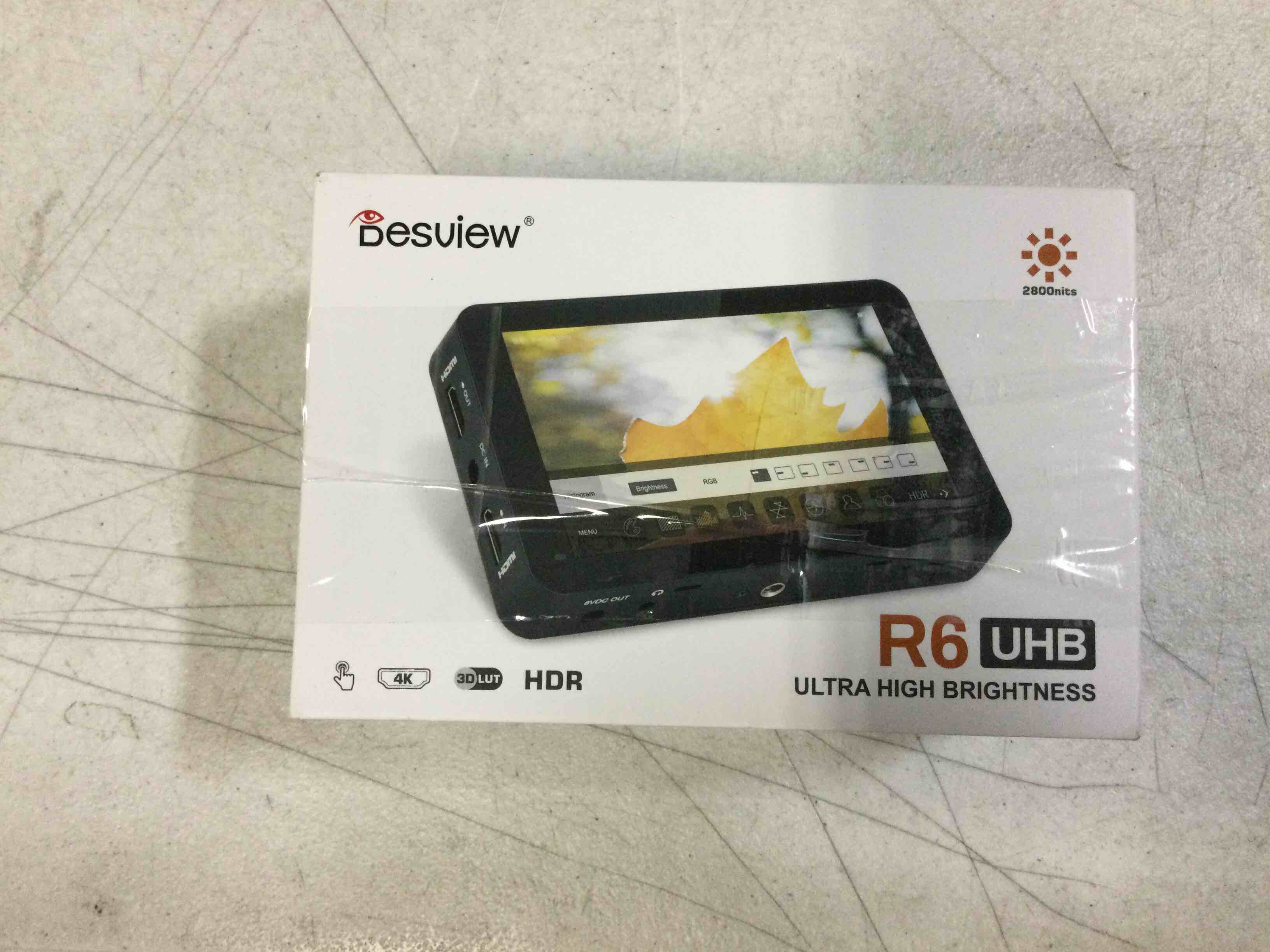https://s3.amazonaws.com/lotting-images-prod/bidfta/BLU5439805_1698430153480.jpeg