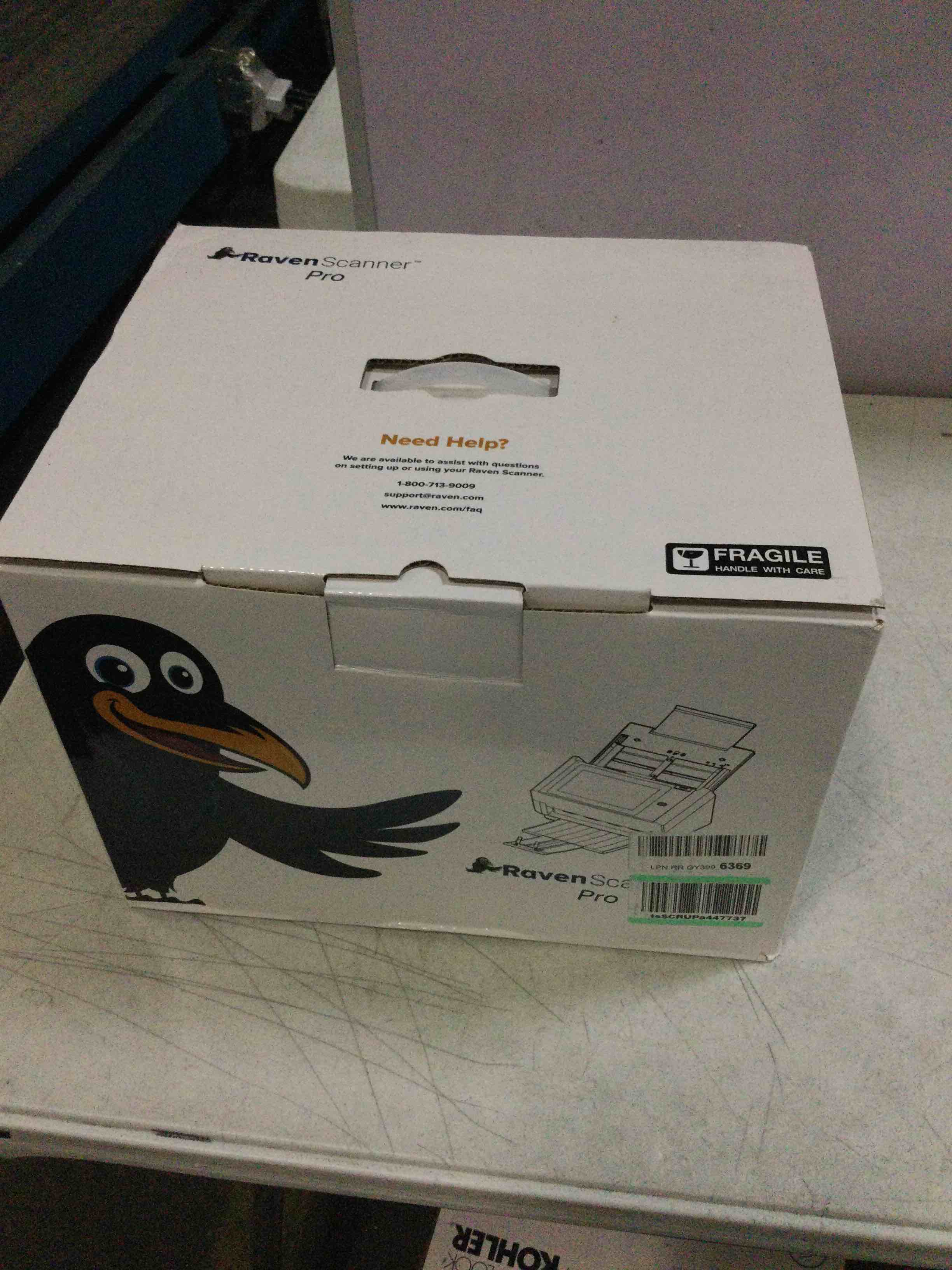 https://s3.amazonaws.com/lotting-images-prod/bidfta/BLU5439913_1698675982051.jpeg