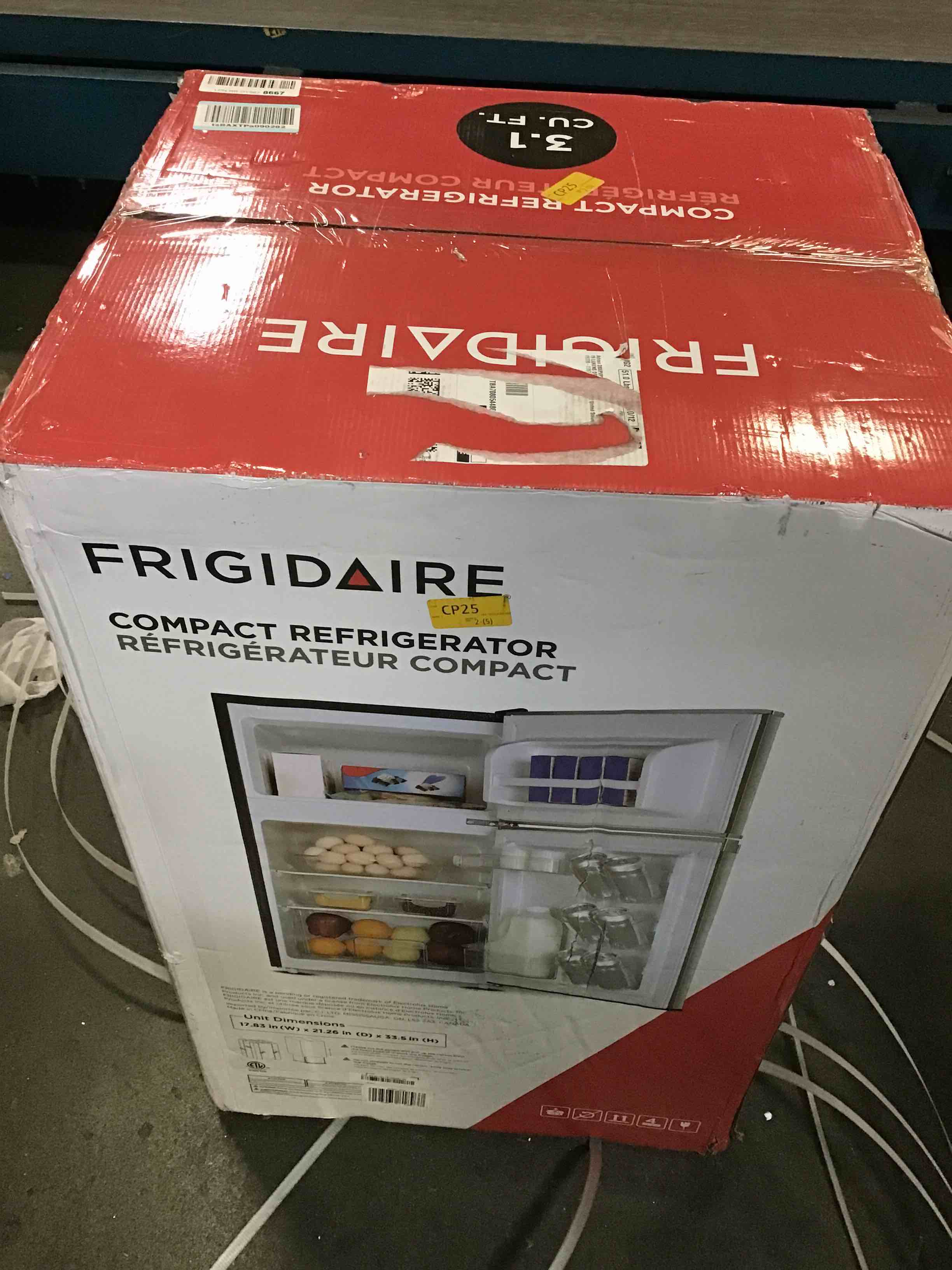 https://s3.amazonaws.com/lotting-images-prod/bidfta/BLU5440279_1698856591666.jpeg