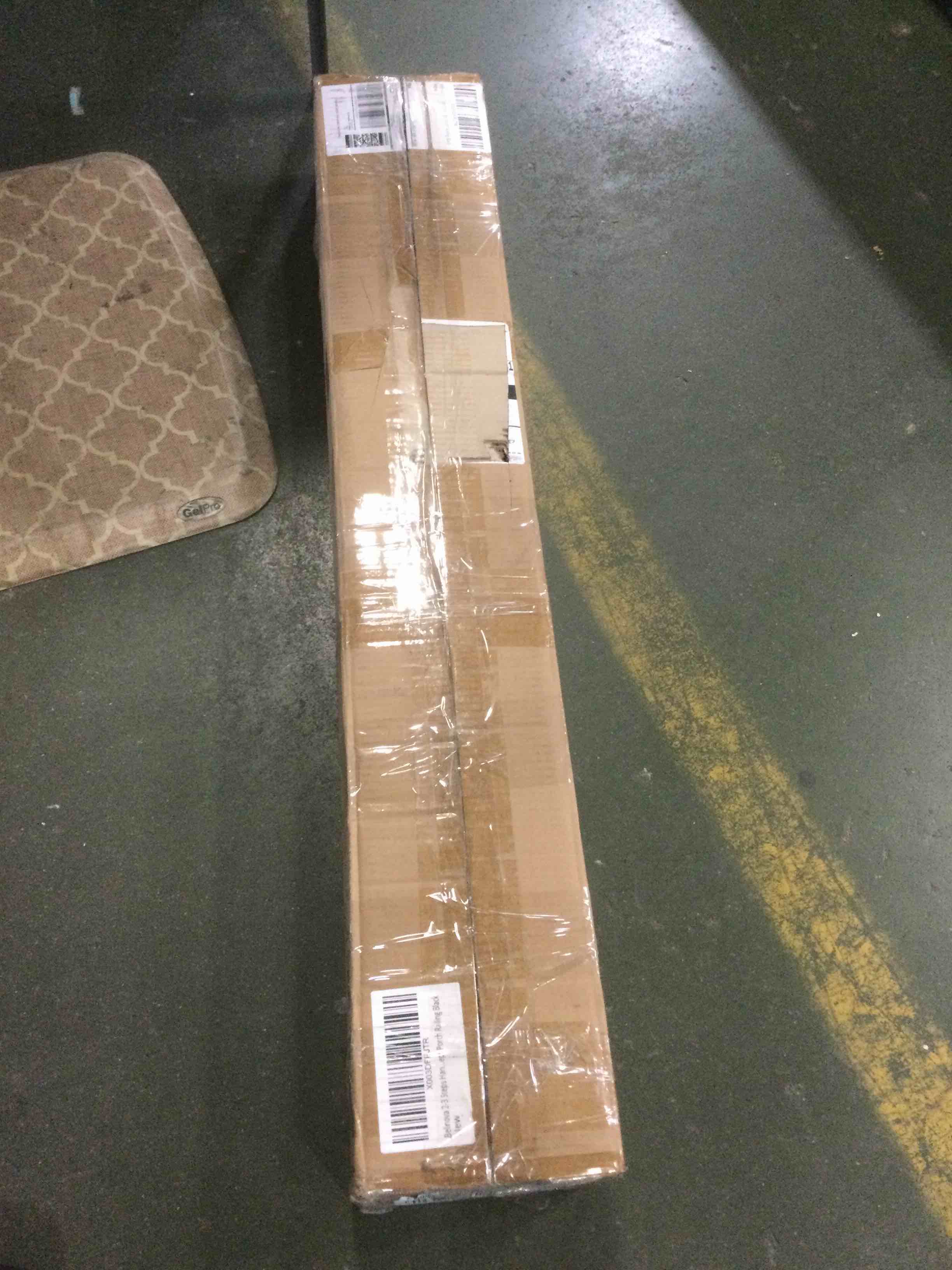 https://s3.amazonaws.com/lotting-images-prod/bidfta/BLU5441396_1699021257099.jpeg
