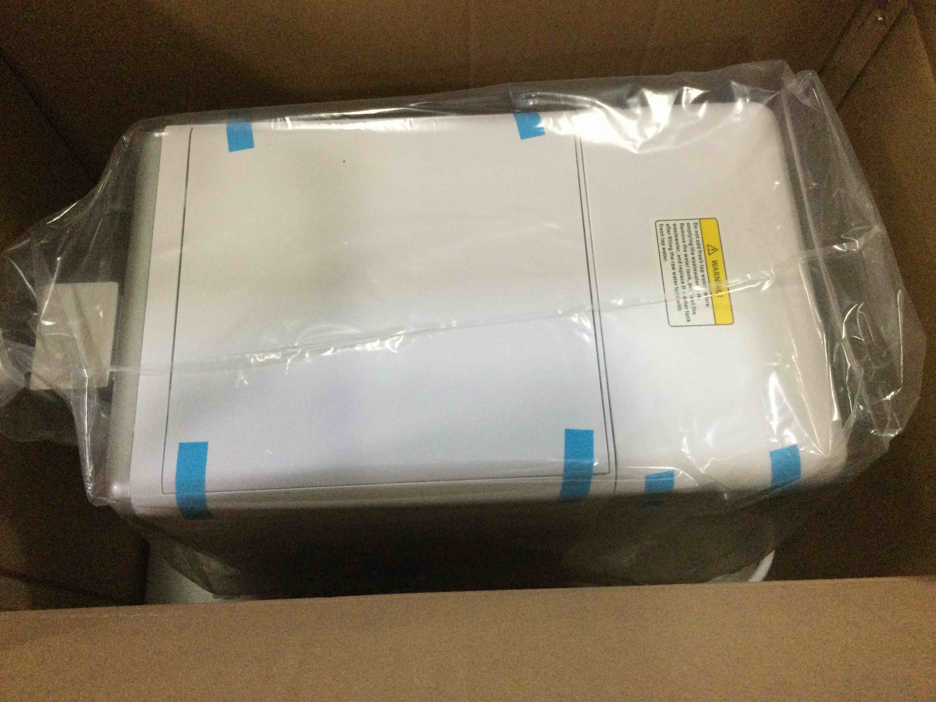 https://s3.amazonaws.com/lotting-images-prod/bidfta/BLU5441566_1699373980400.jpeg