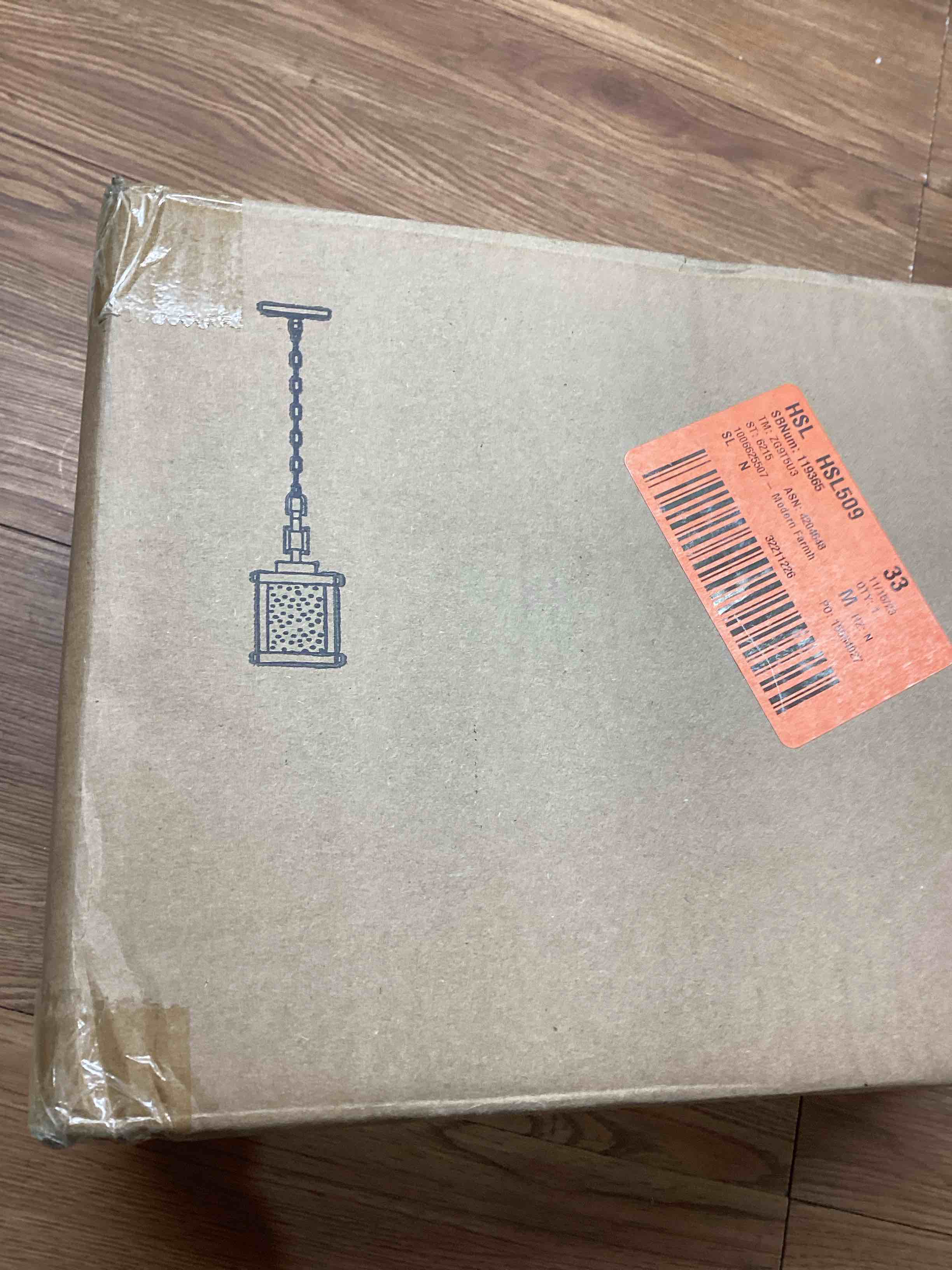https://s3.amazonaws.com/lotting-images-prod/bidfta/BLU5444620_1701877880250.jpeg