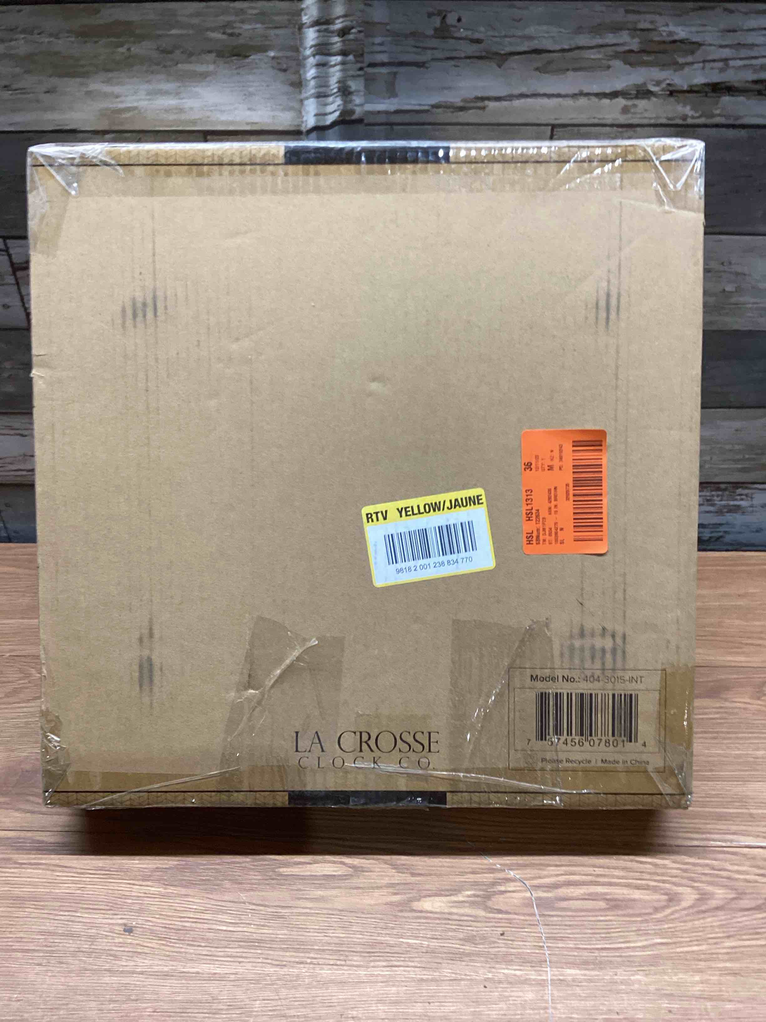 https://s3.amazonaws.com/lotting-images-prod/bidfta/BLU5445574_1703260785244.jpeg