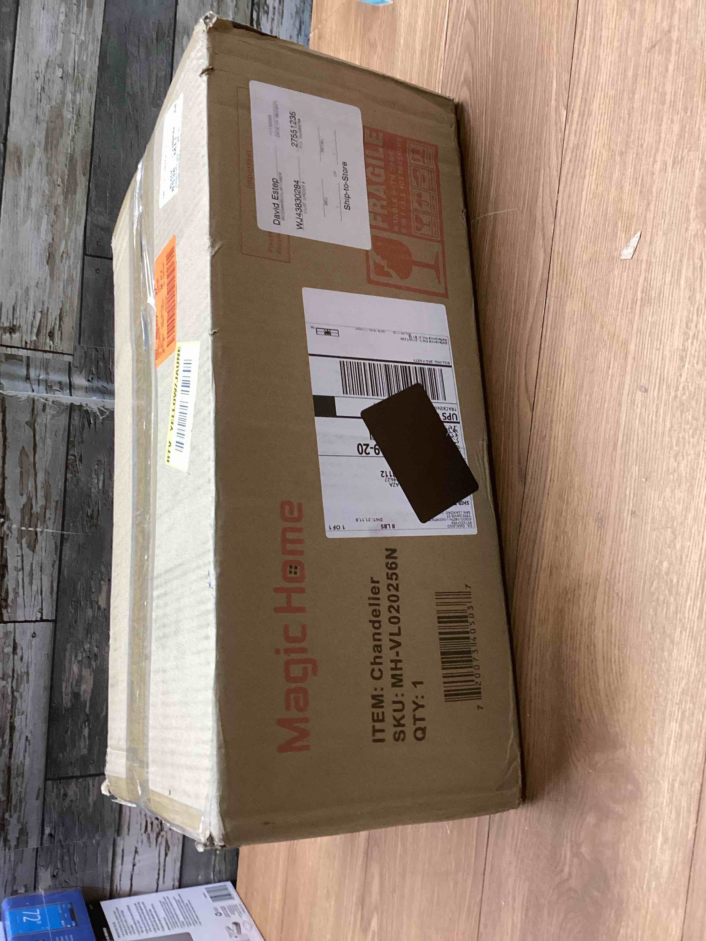 https://s3.amazonaws.com/lotting-images-prod/bidfta/BLU5445795_1703779767900.jpeg
