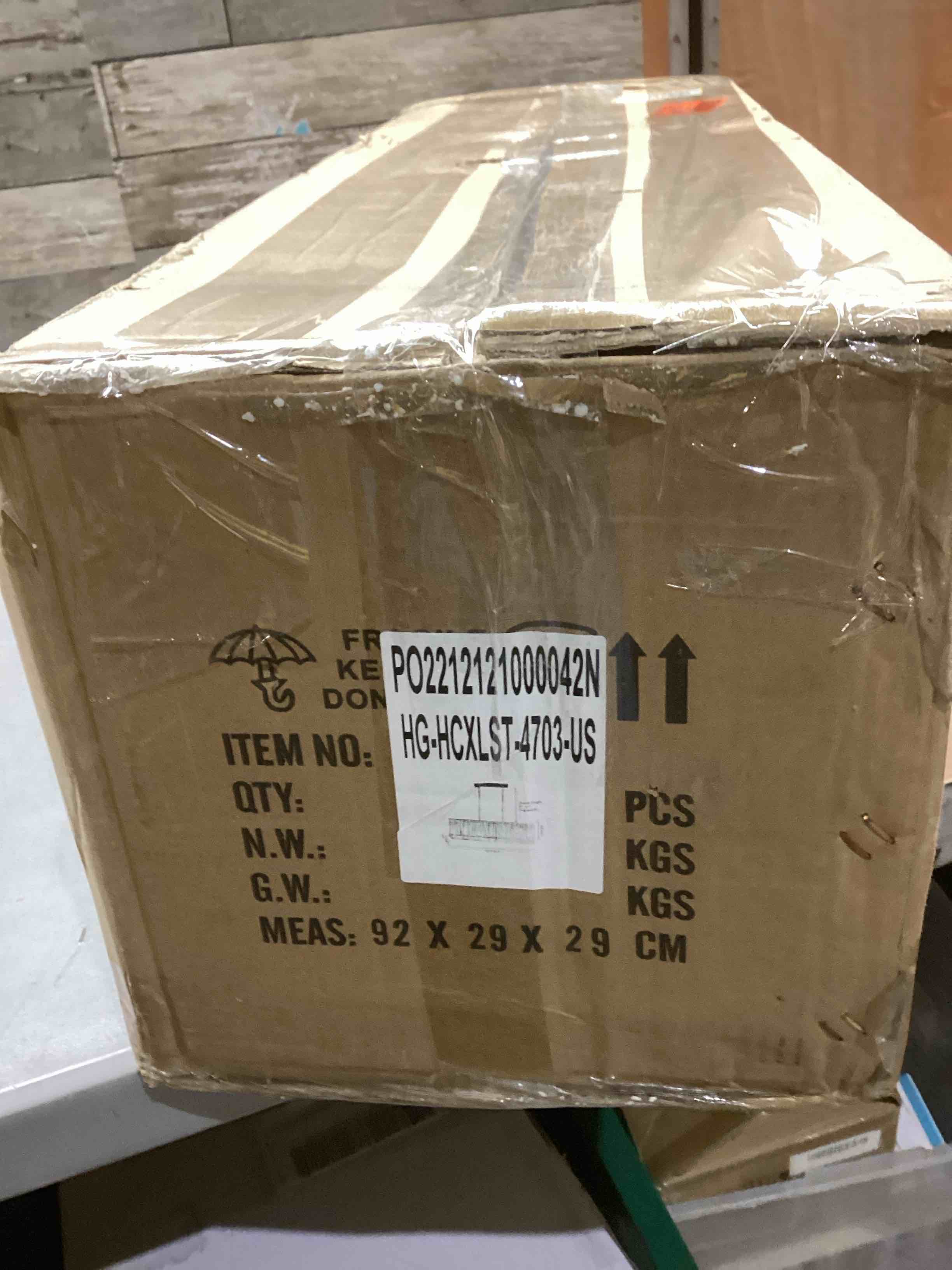 https://s3.amazonaws.com/lotting-images-prod/bidfta/BLU5447059_1712944271153.jpeg