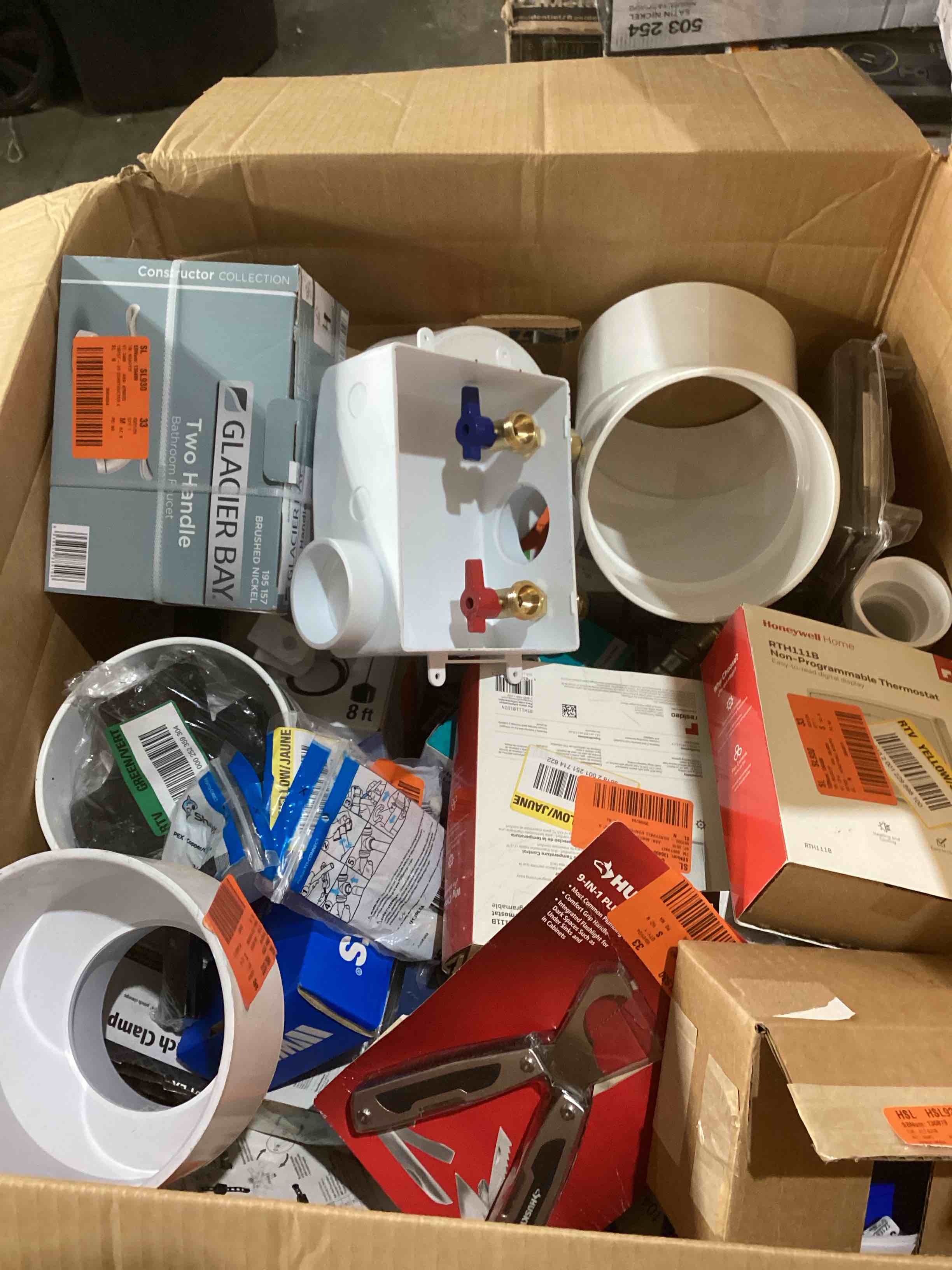 https://s3.amazonaws.com/lotting-images-prod/bidfta/BLU5447444_1713539213995.jpeg