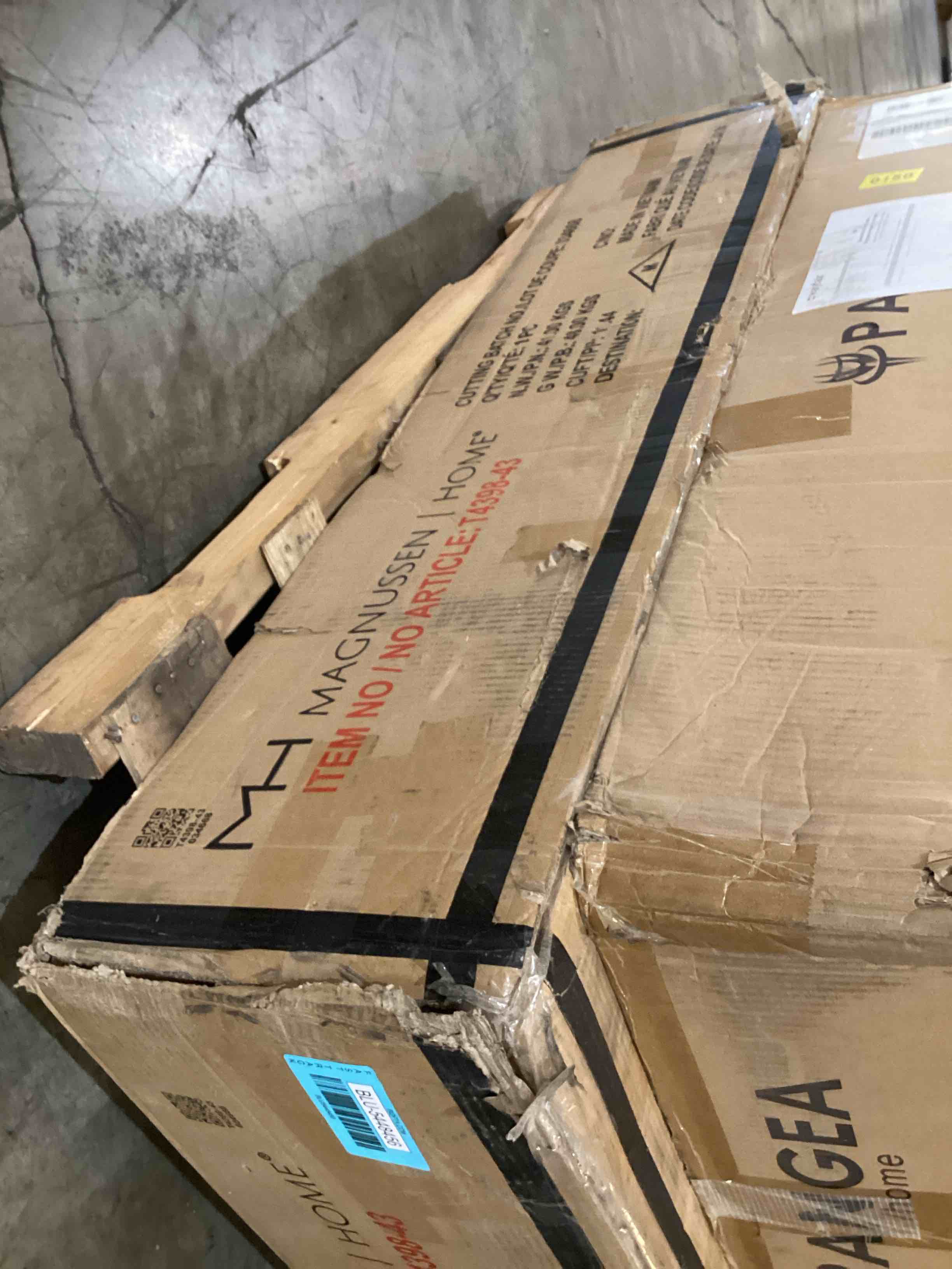 https://s3.amazonaws.com/lotting-images-prod/bidfta/BLU5448456_1720015063922.jpeg